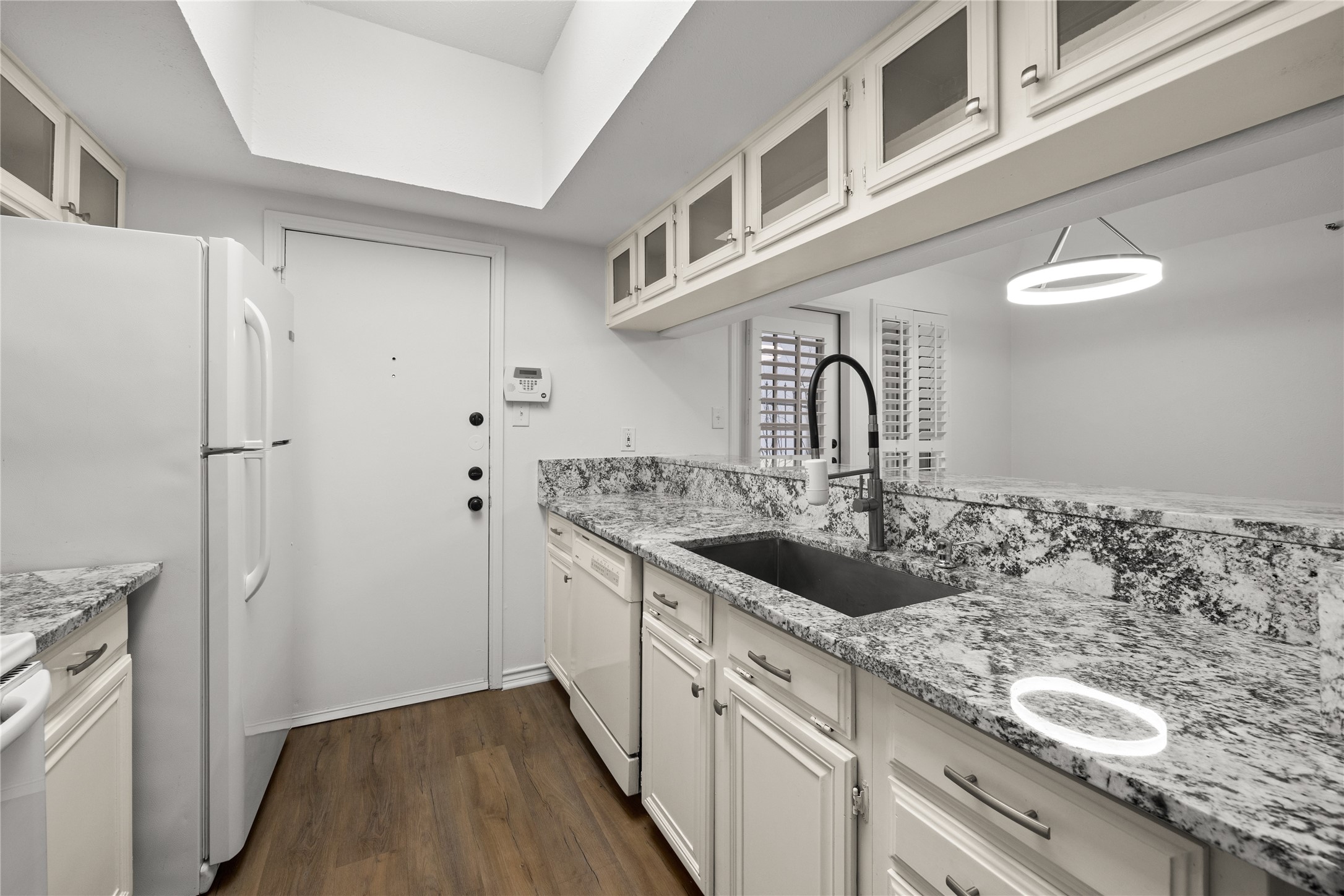 3105 San Jacinto 118