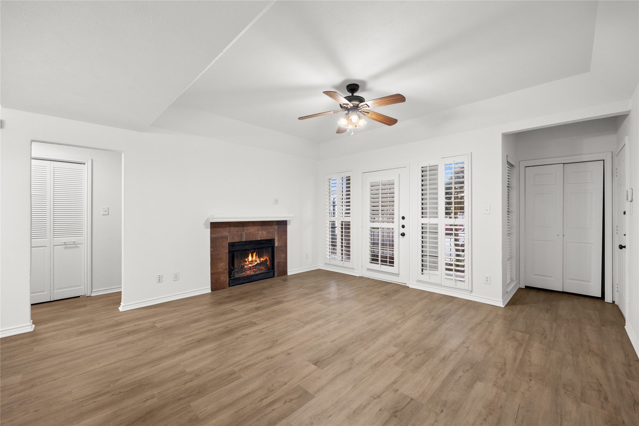 3105 San Jacinto 118