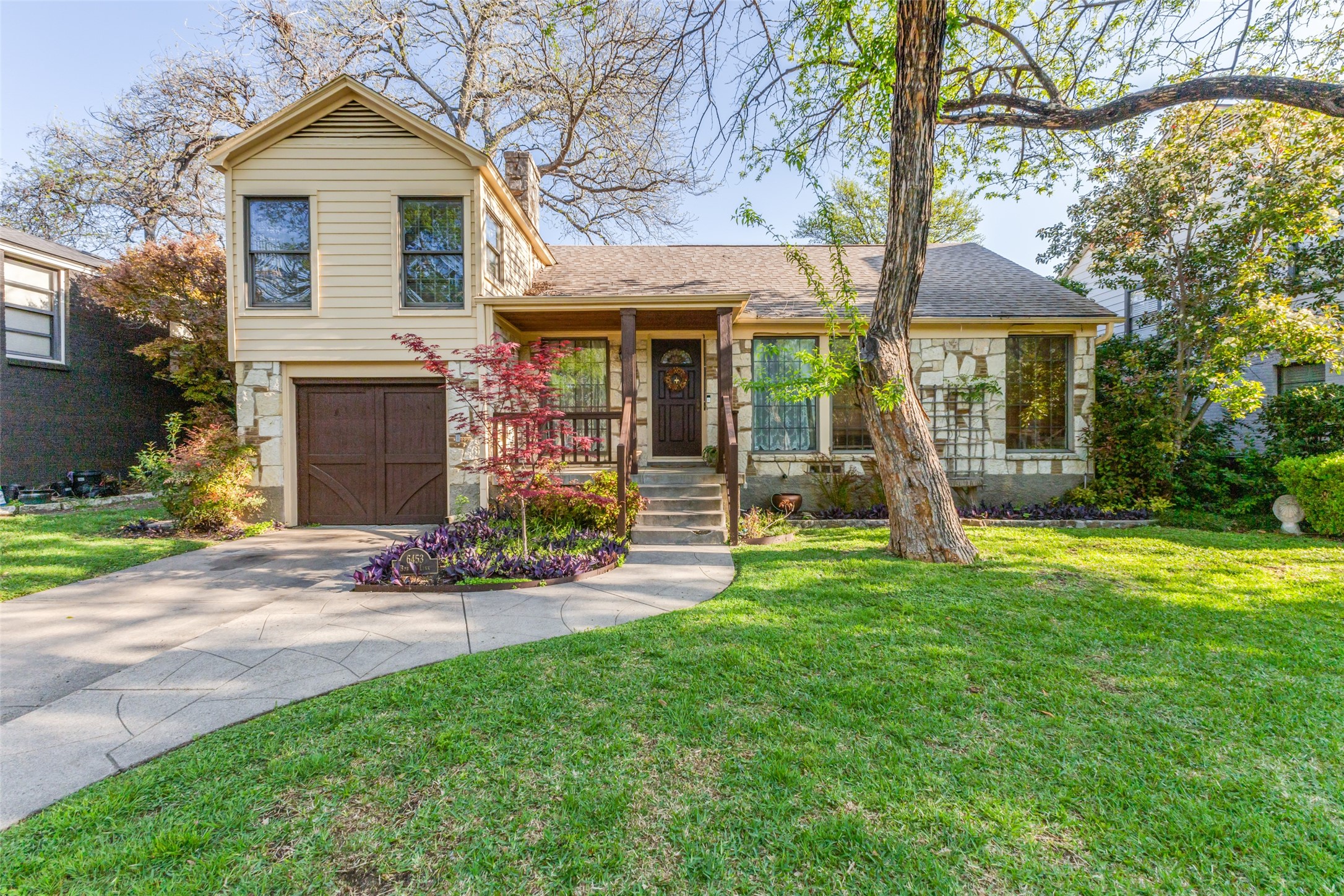 6453 Bob O Link Drive