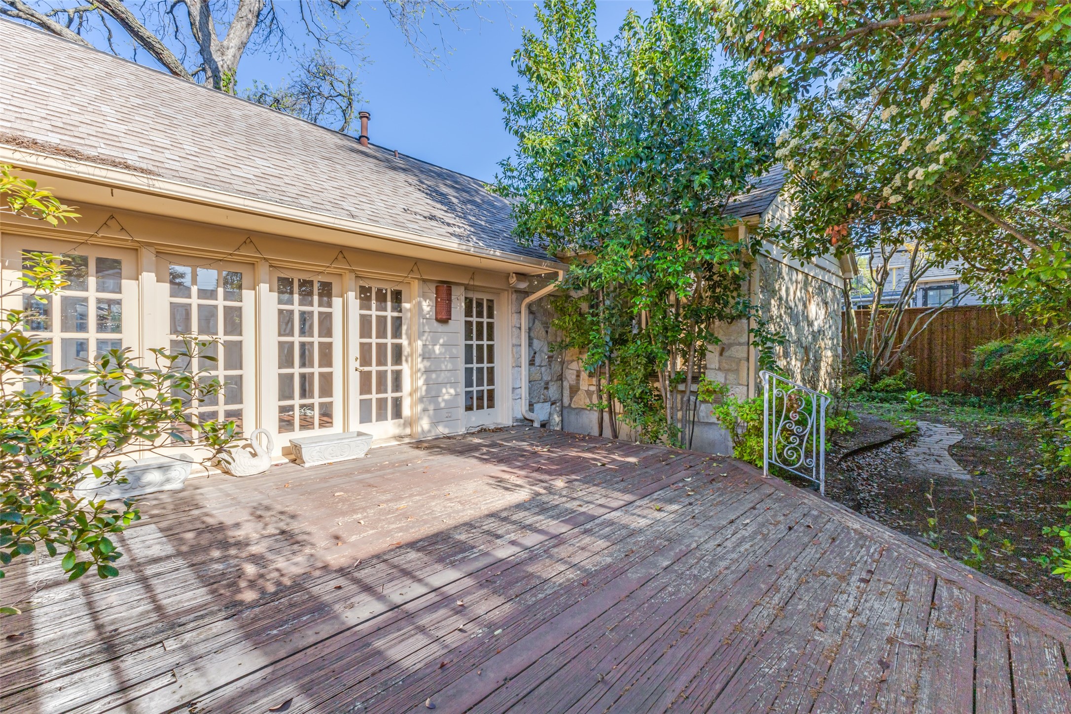 6453 Bob O Link Drive