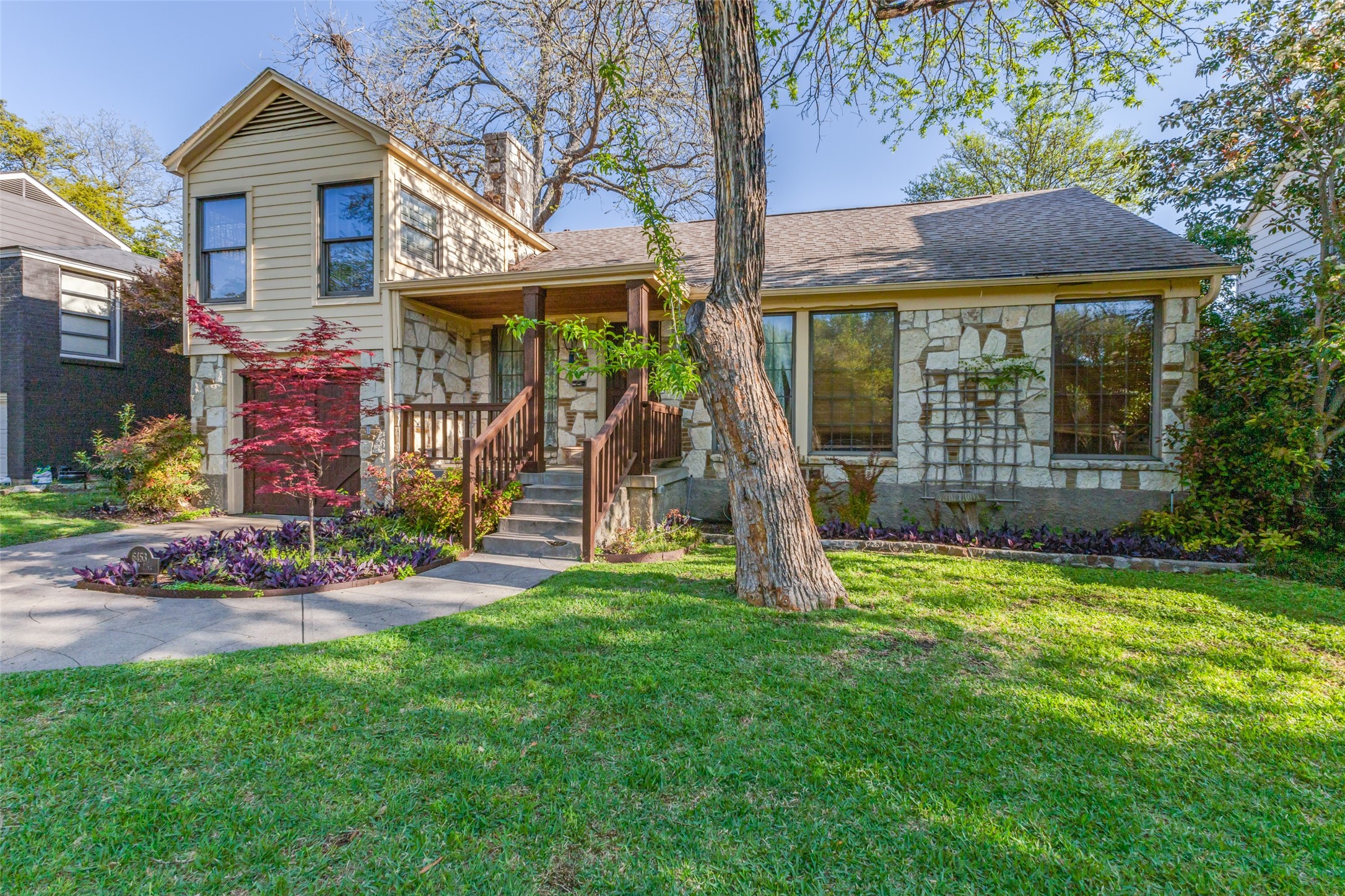 6453 Bob O Link Drive