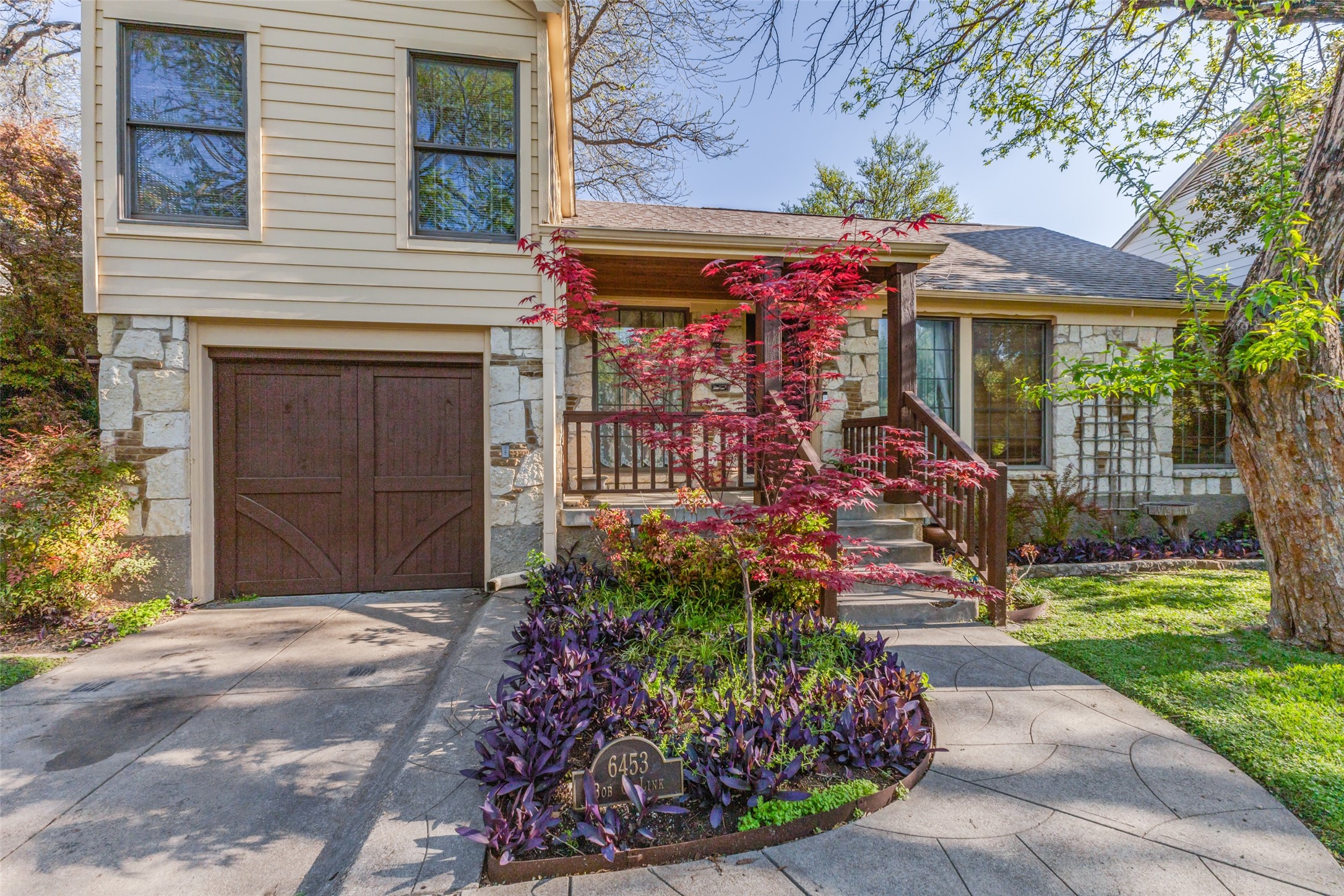 6453 Bob O Link Drive