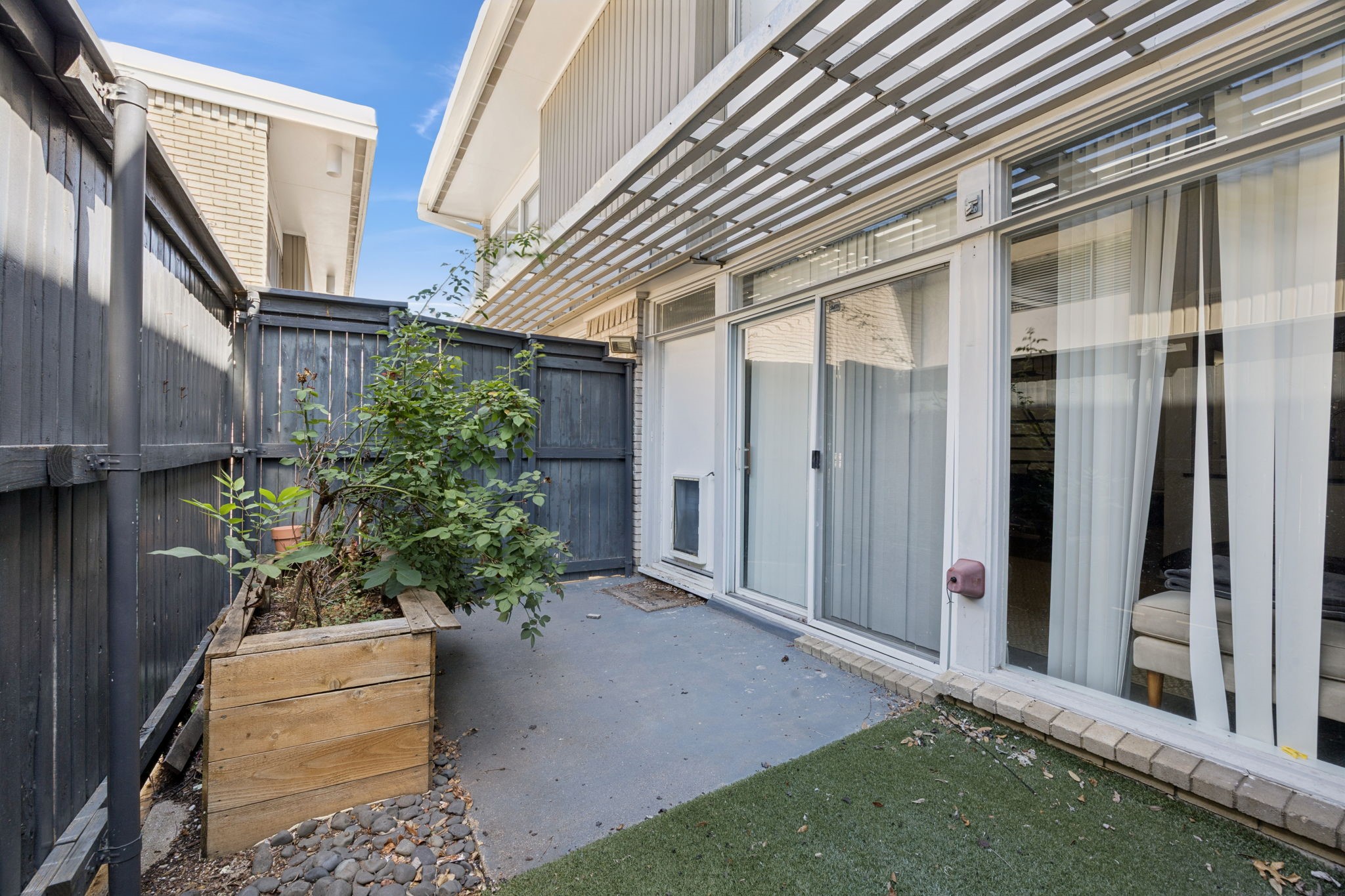 3321 Cole Avenue 116