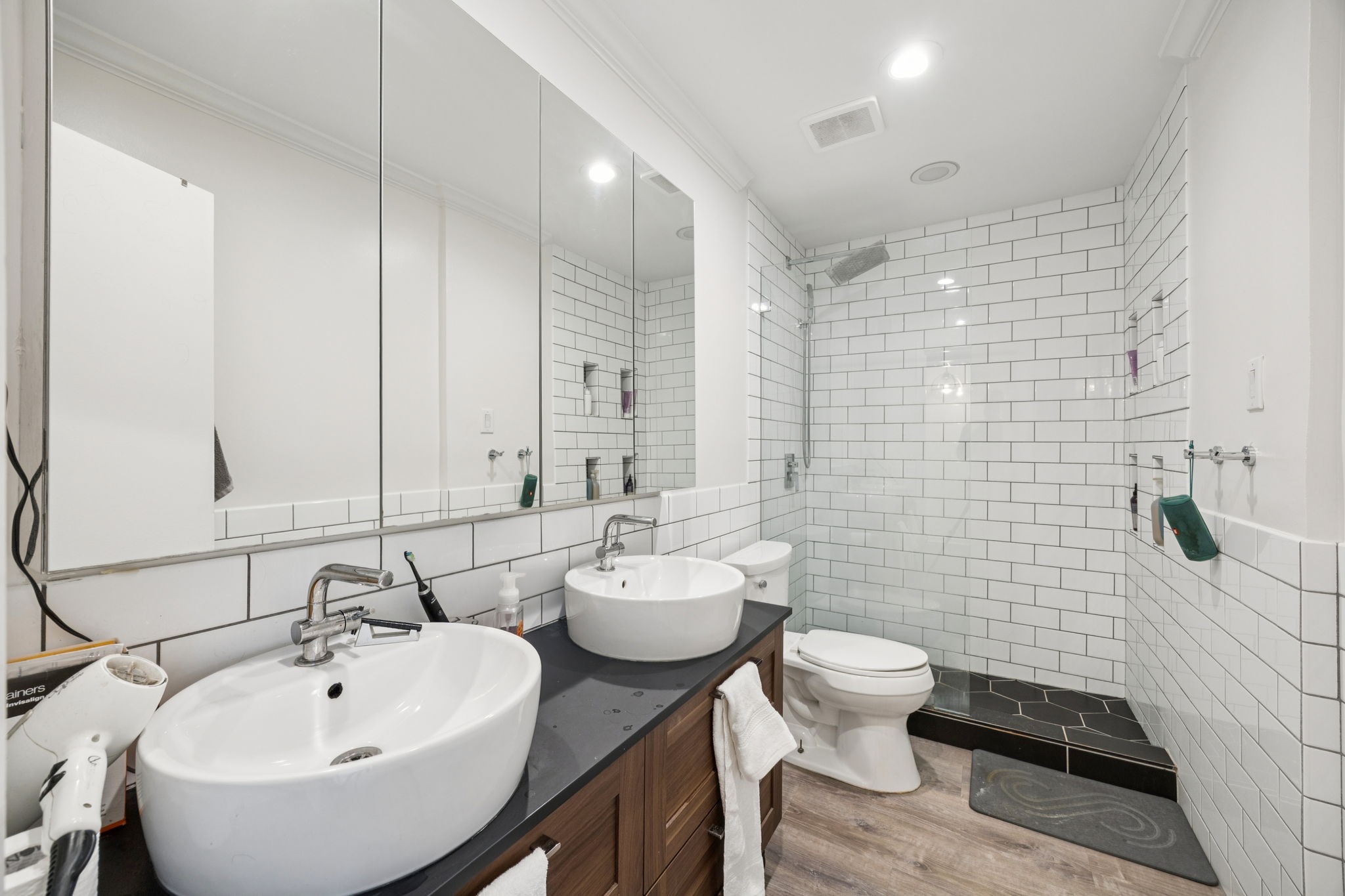 3321 Cole Avenue 116