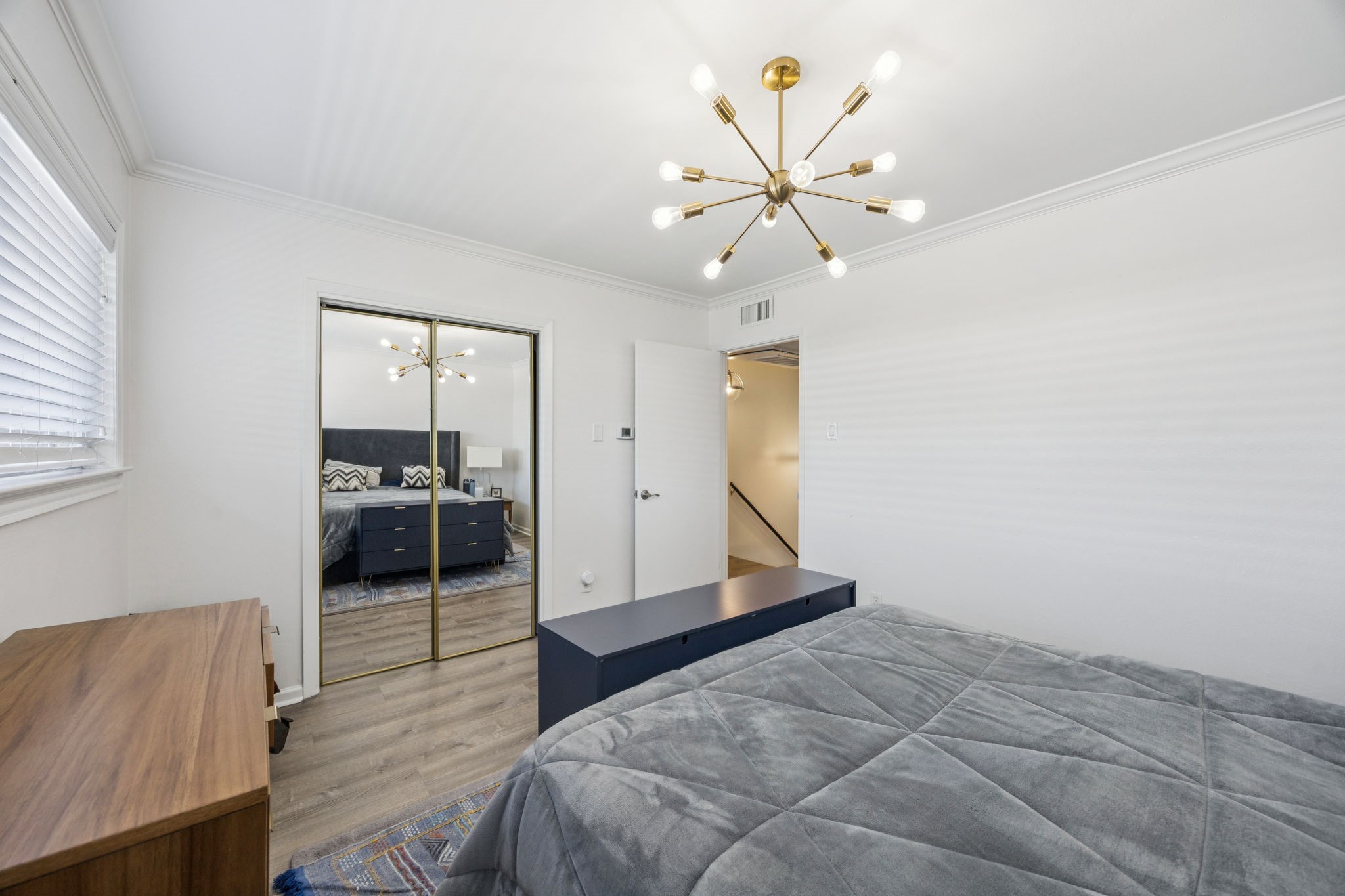 3321 Cole Avenue 116