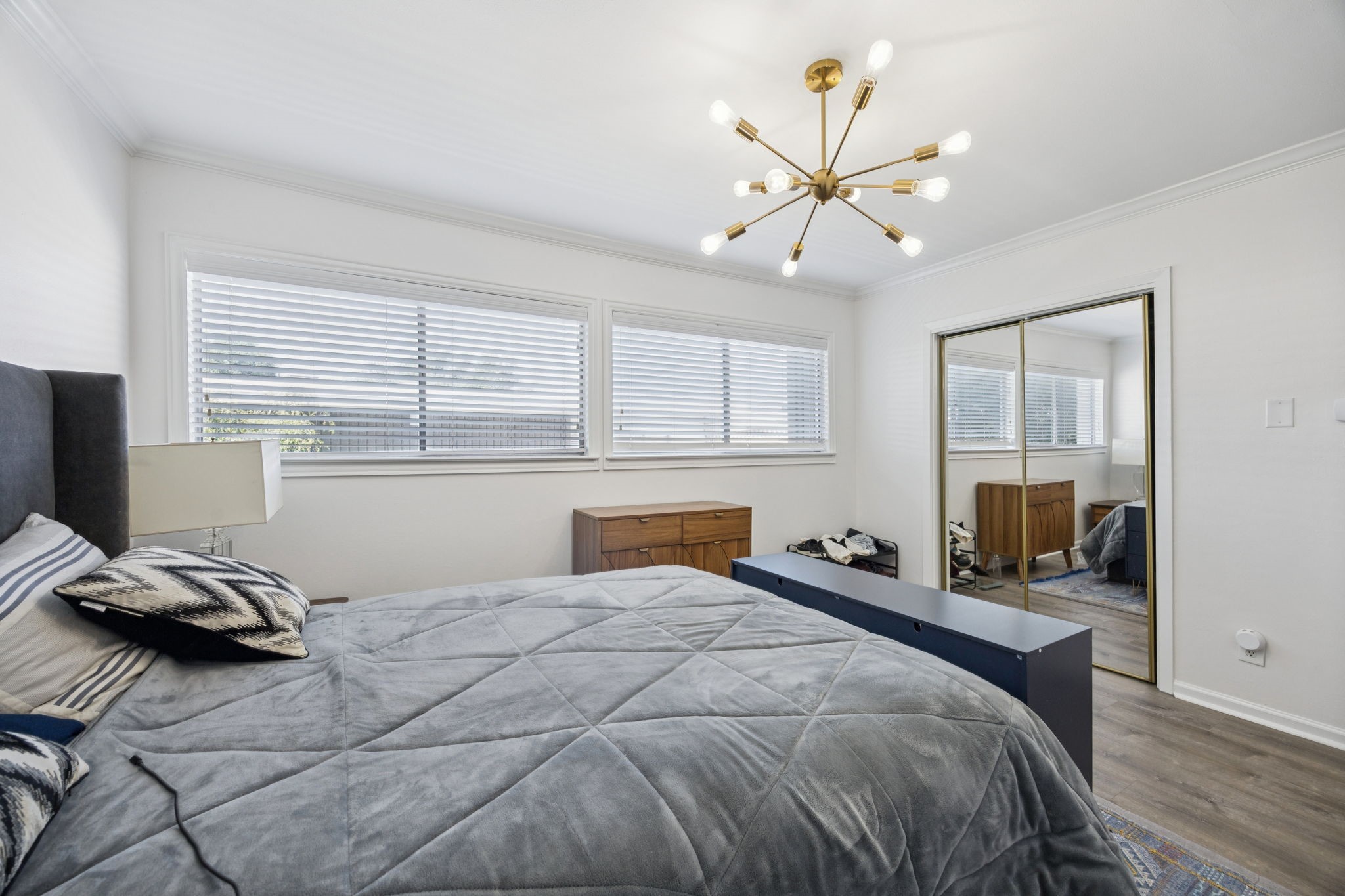 3321 Cole Avenue 116