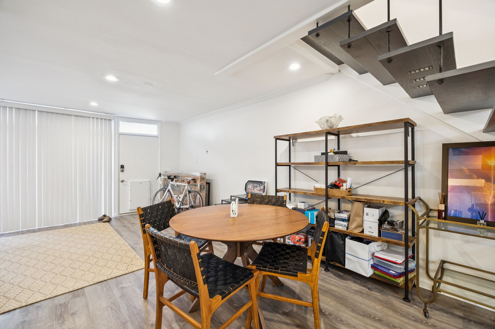 3321 Cole Avenue 116