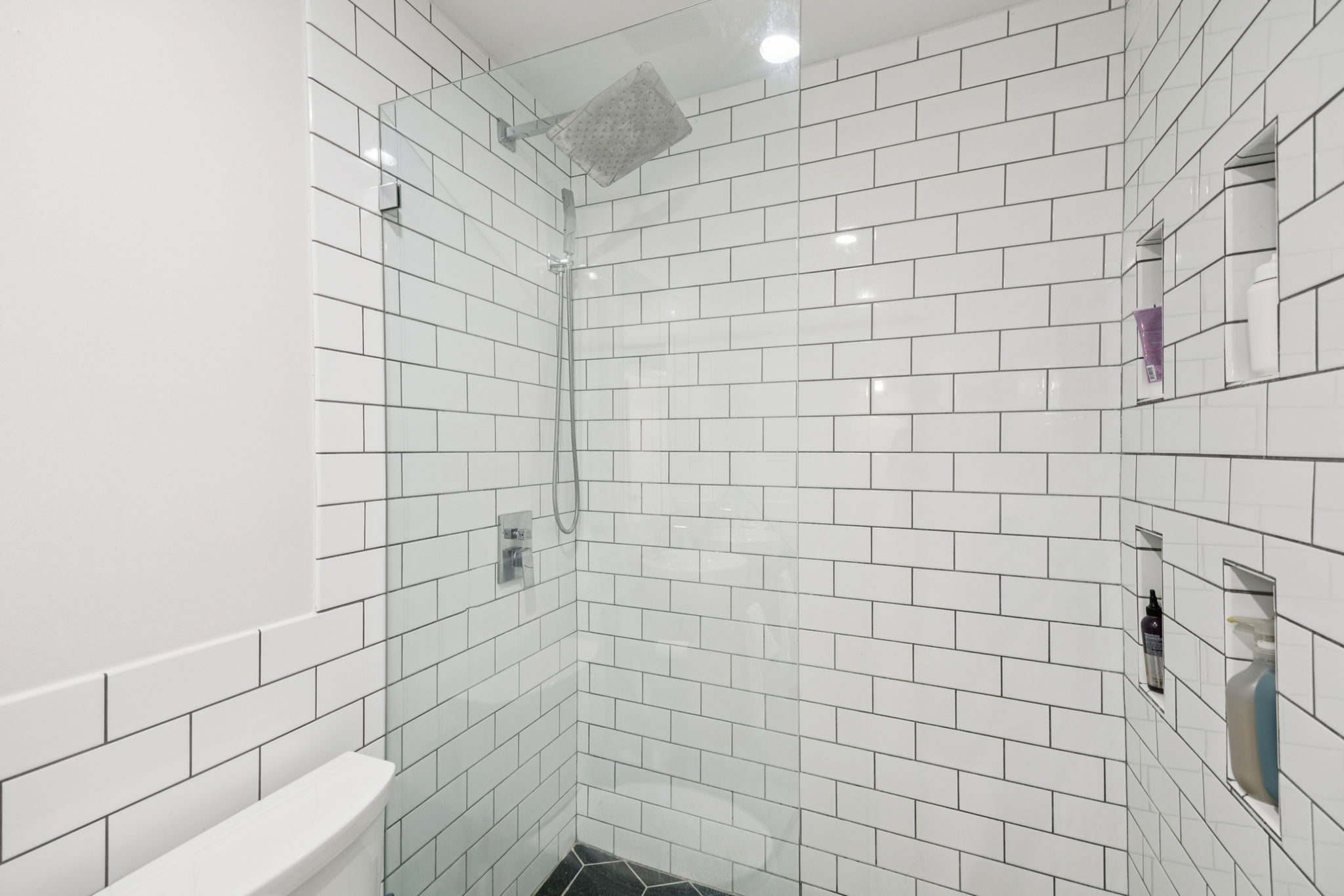 3321 Cole Avenue 116