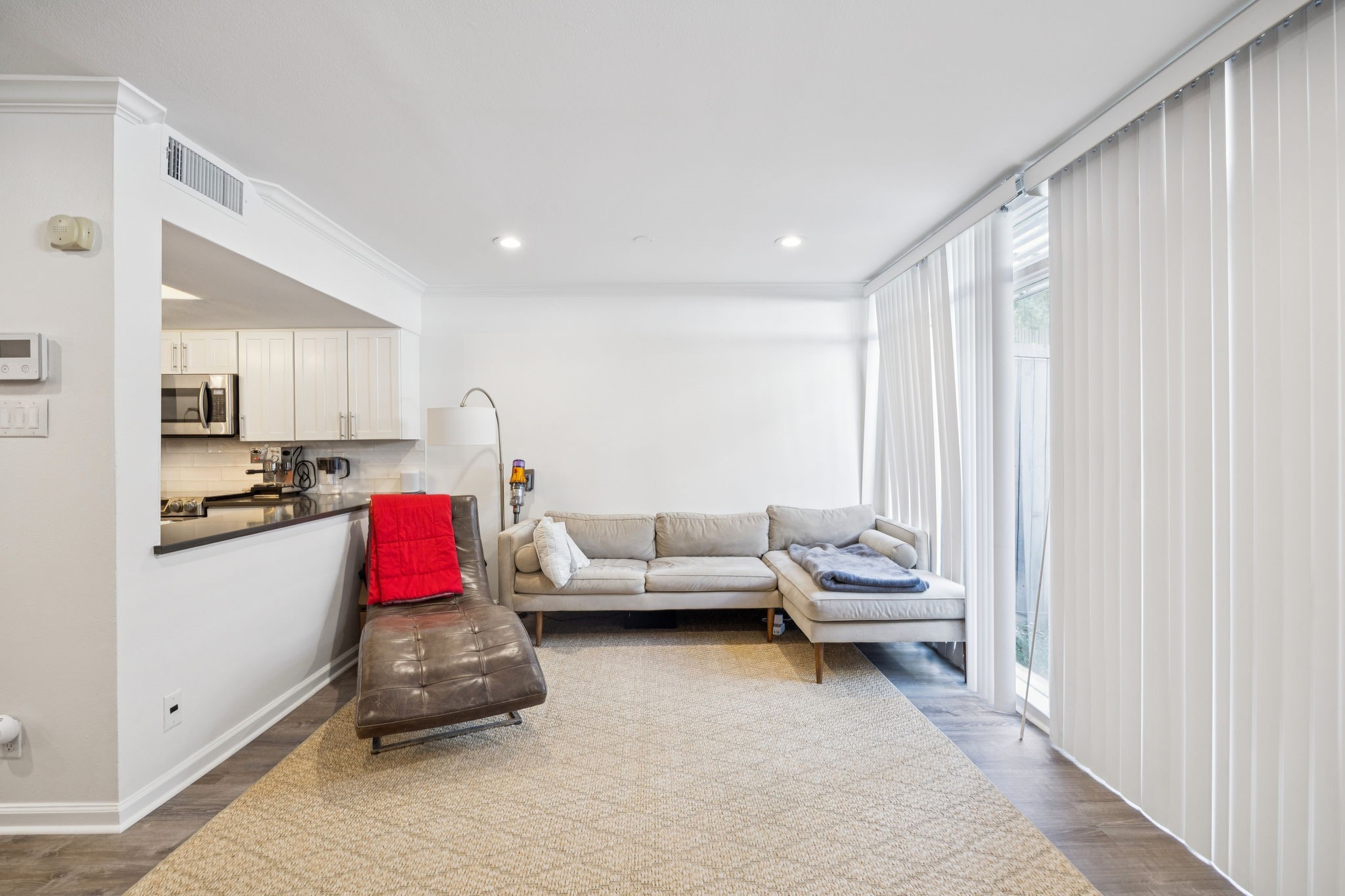 3321 Cole Avenue 116