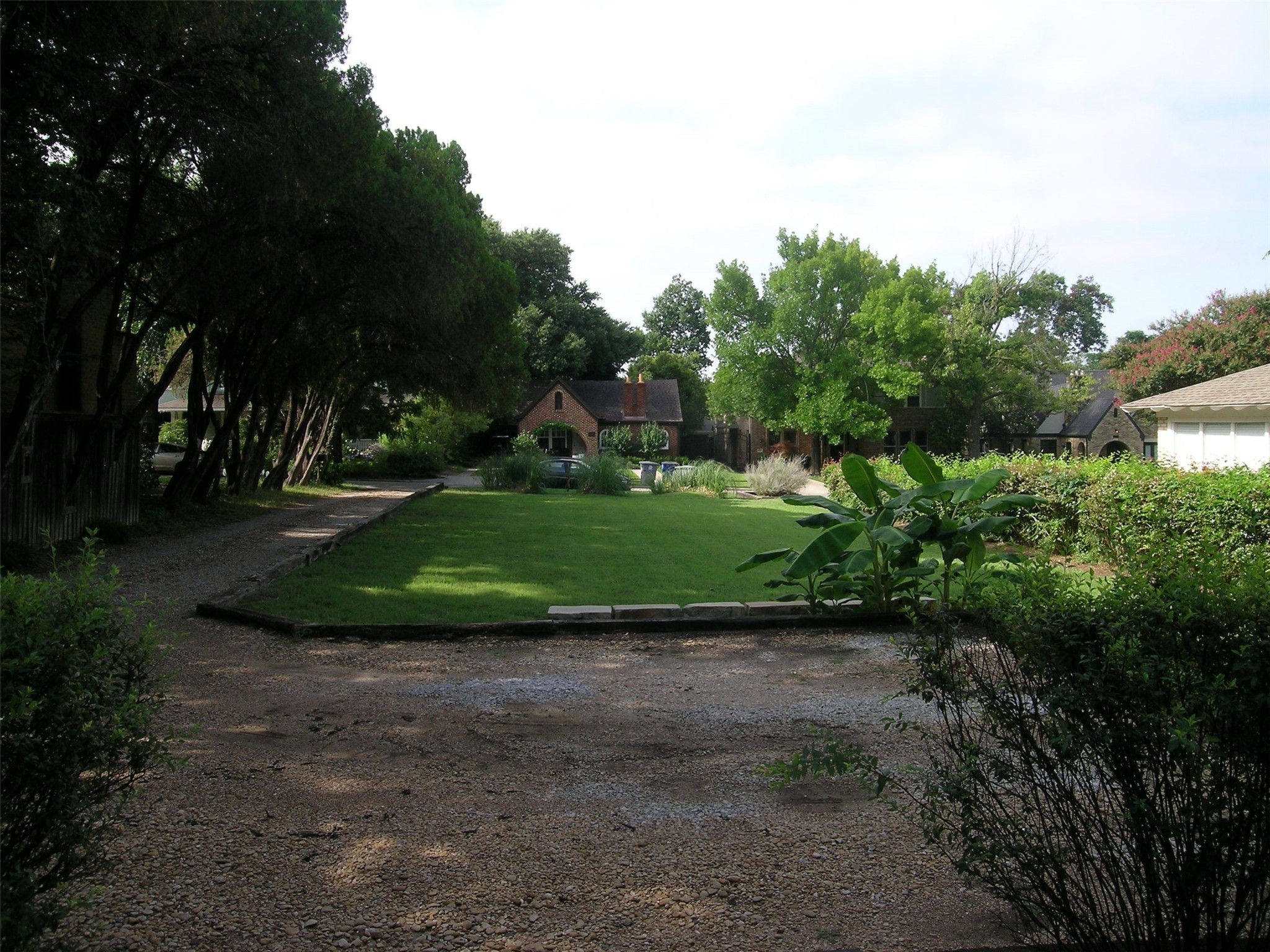 6157 PROSPECT Avenue