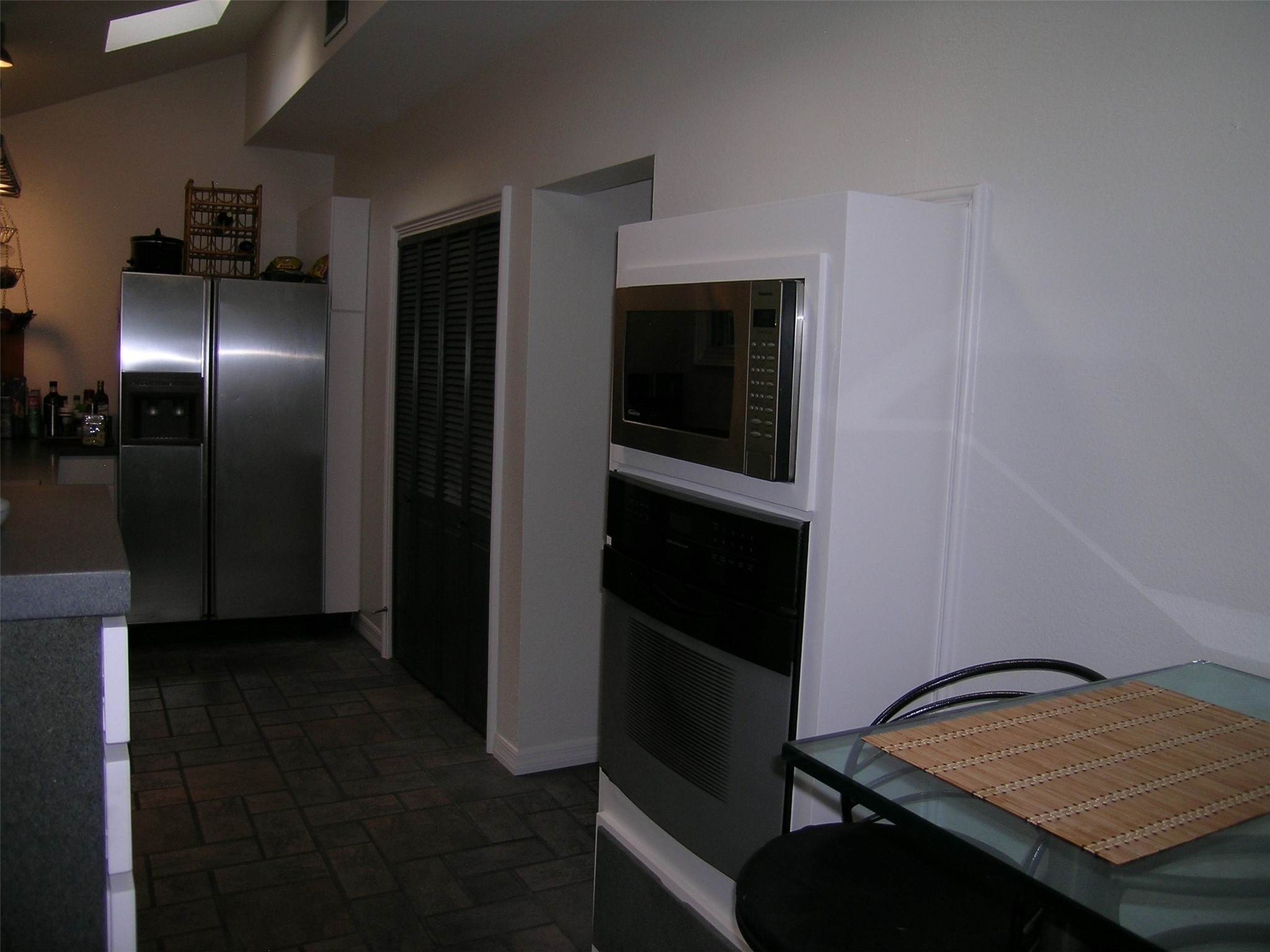 6157 PROSPECT Avenue