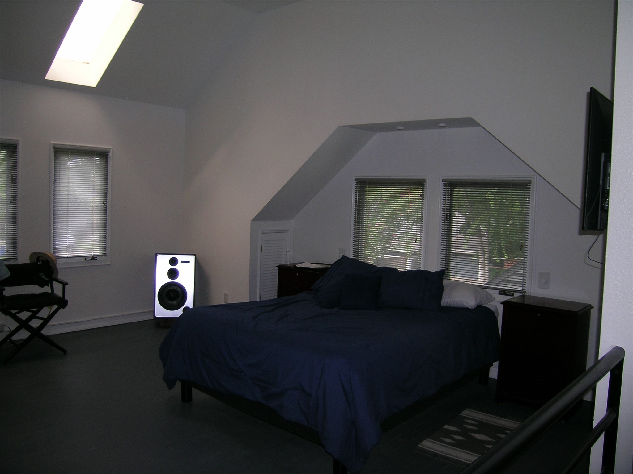 6157 PROSPECT Avenue