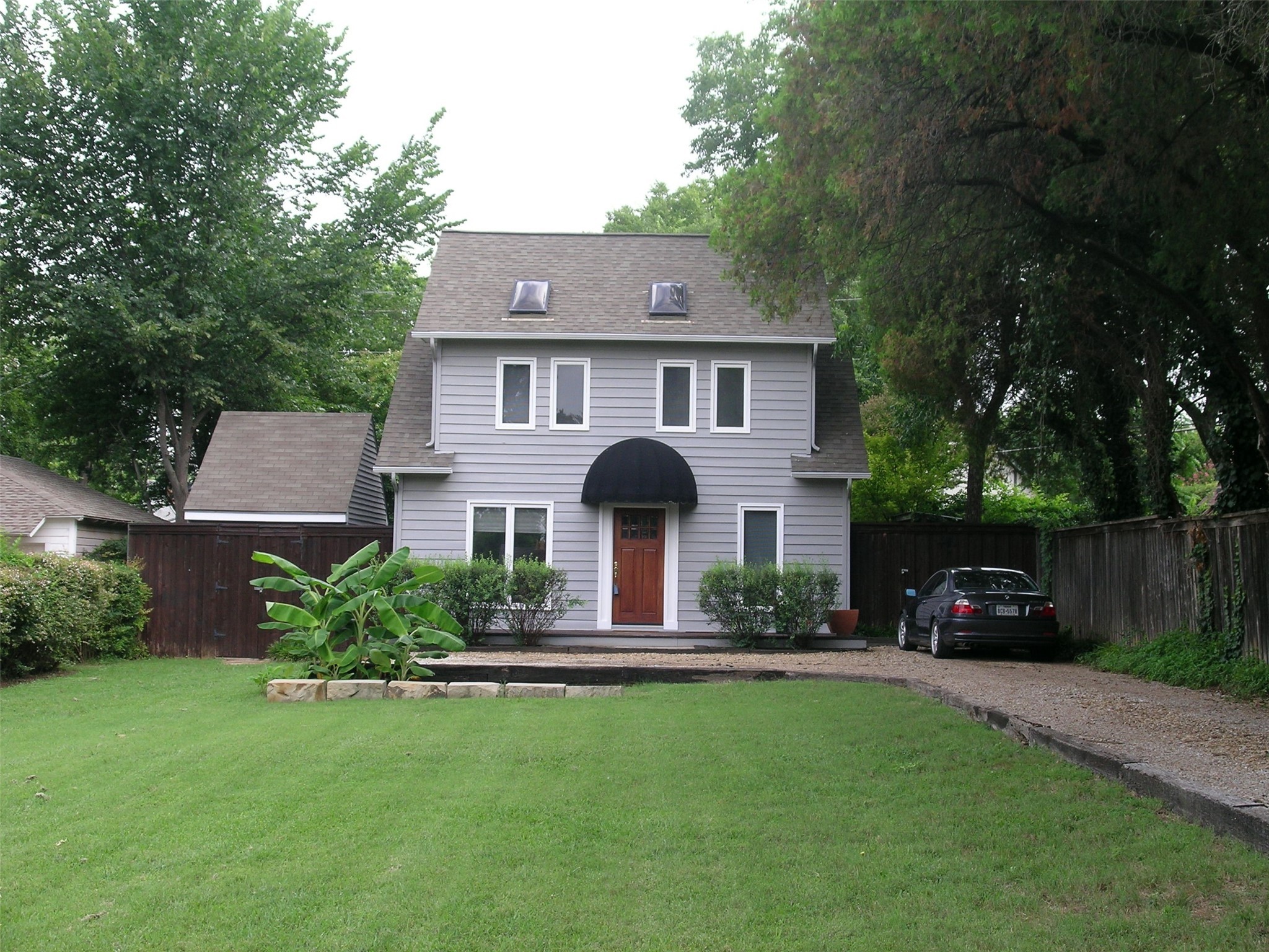 6157 PROSPECT Avenue