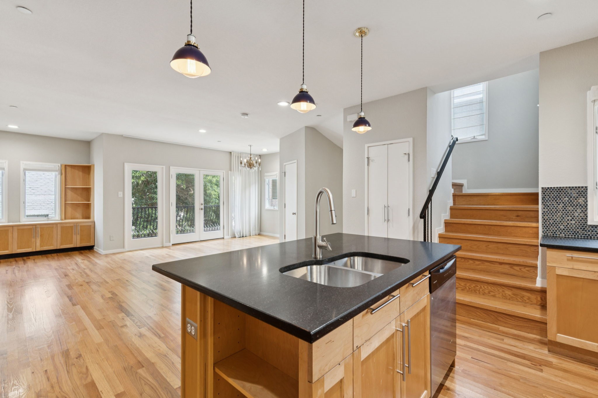 3321 Rosedale Avenue 4