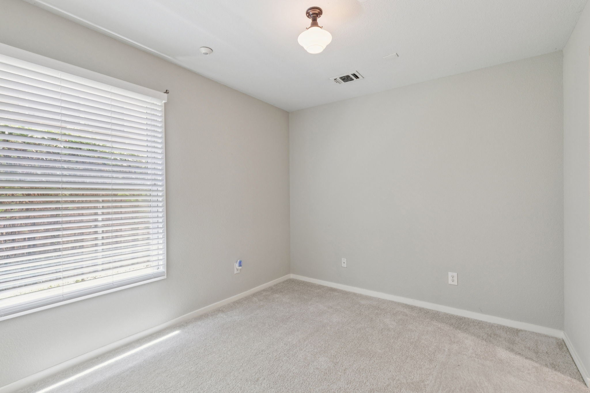 3321 Rosedale Avenue 4