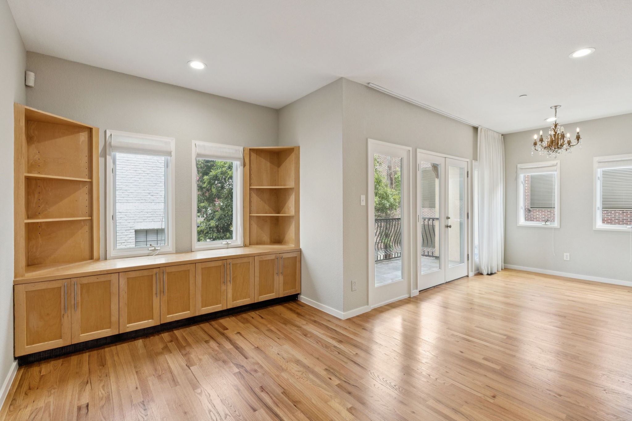 3321 Rosedale Avenue 4