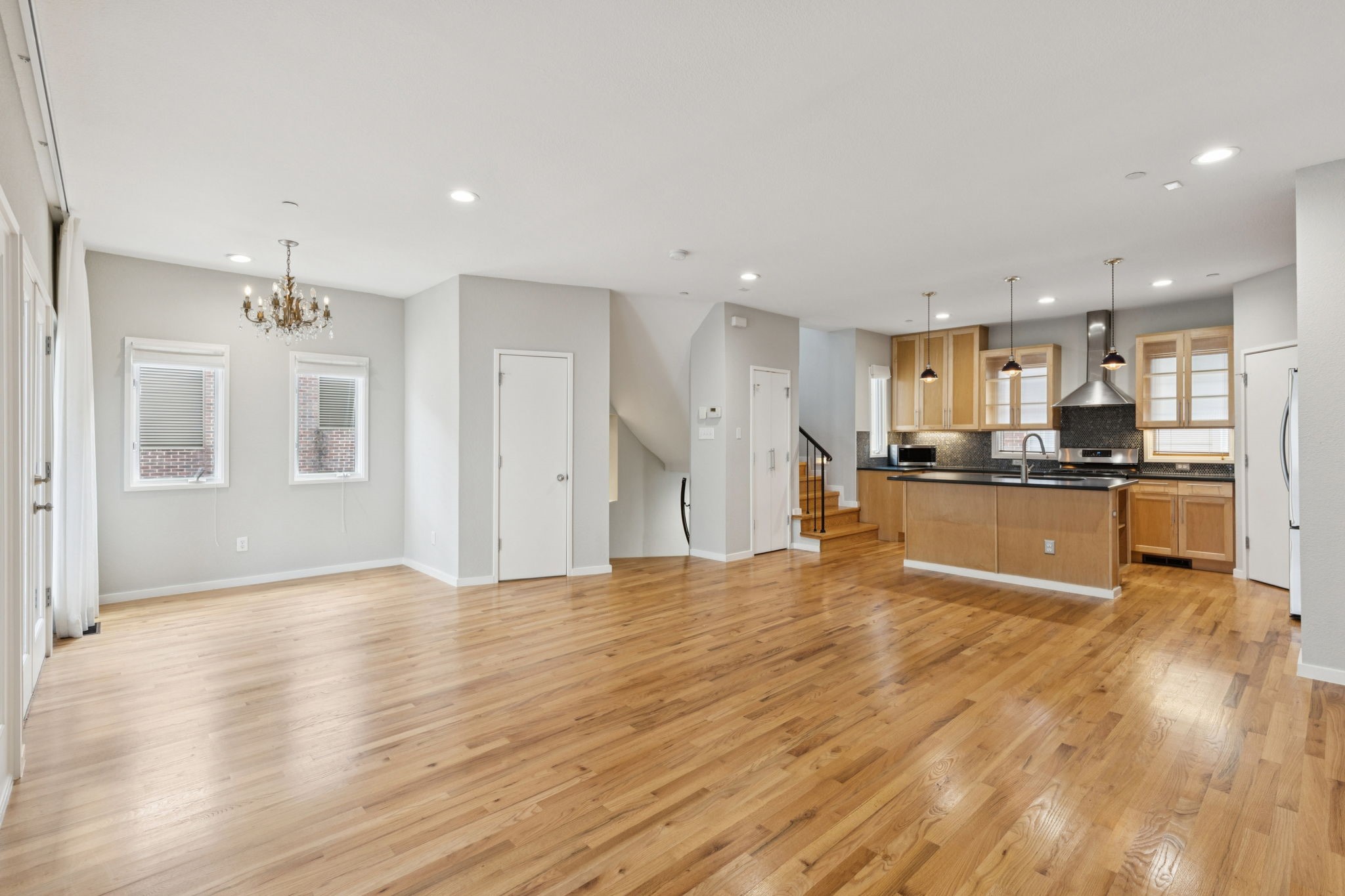 3321 Rosedale Avenue 4