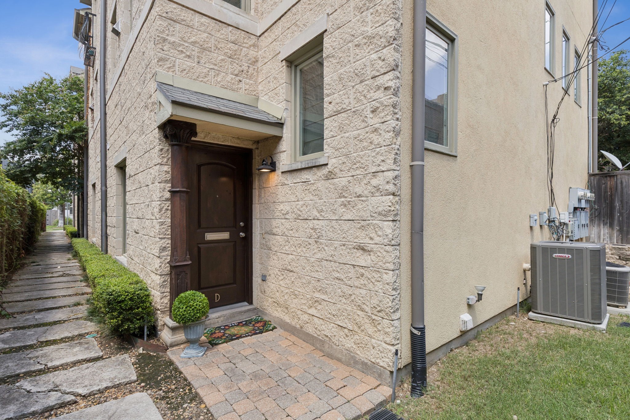 3321 Rosedale Avenue 4