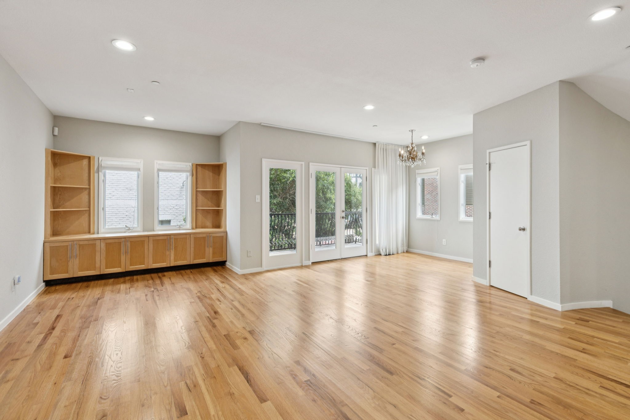 3321 Rosedale Avenue 4