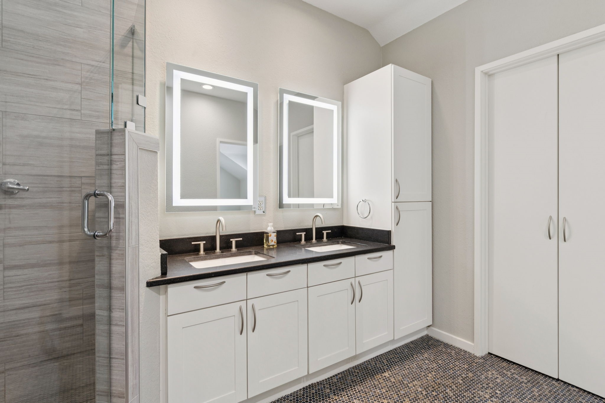 3321 Rosedale Avenue 4