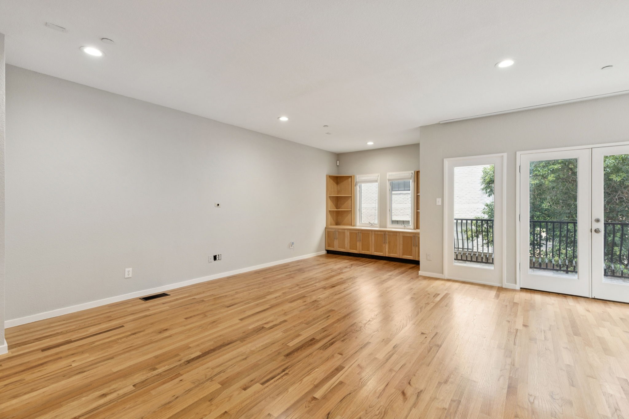 3321 Rosedale Avenue 4