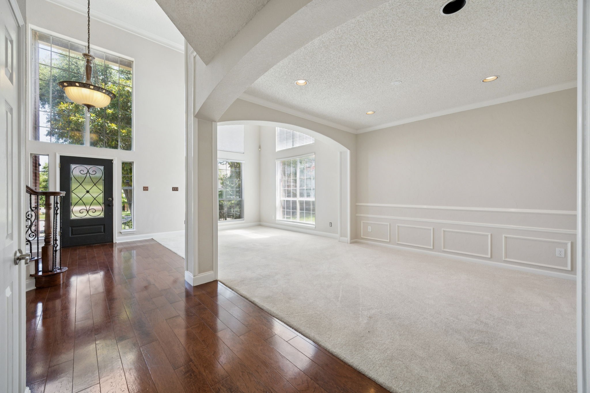 7300 Hobart Circle
