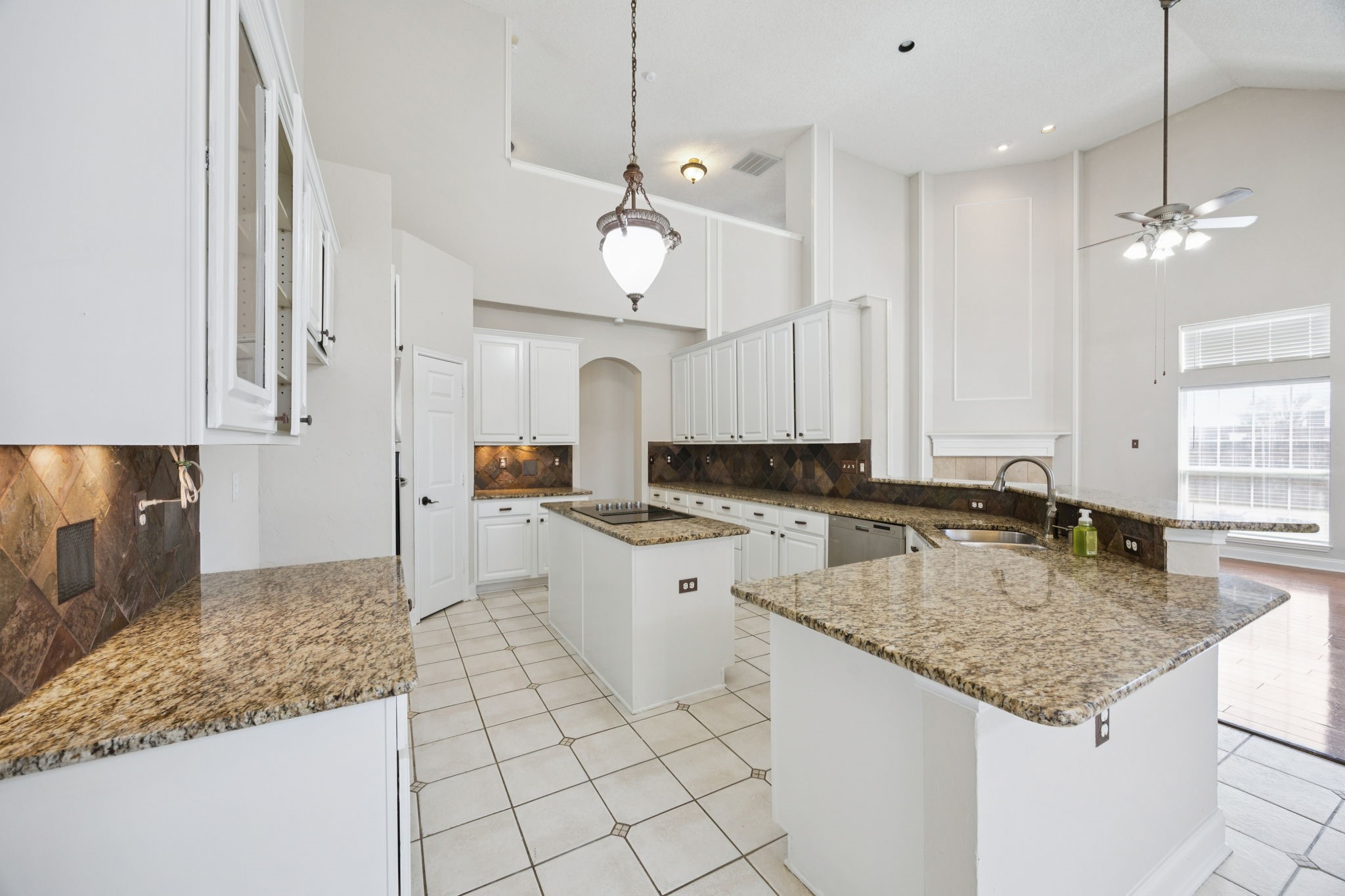 7300 Hobart Circle