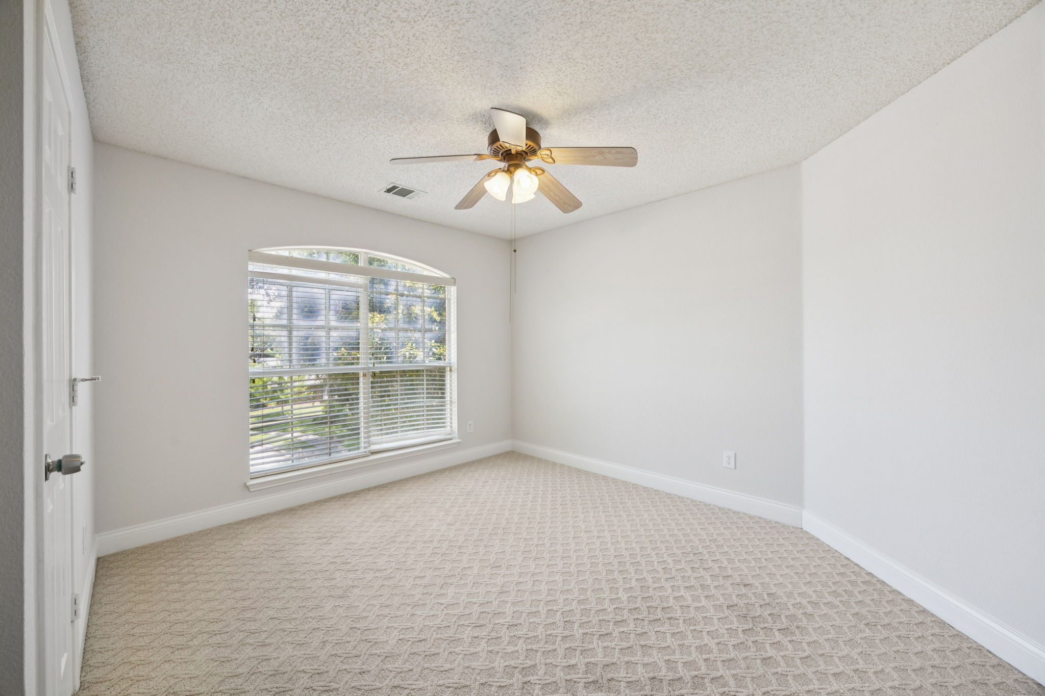7300 Hobart Circle