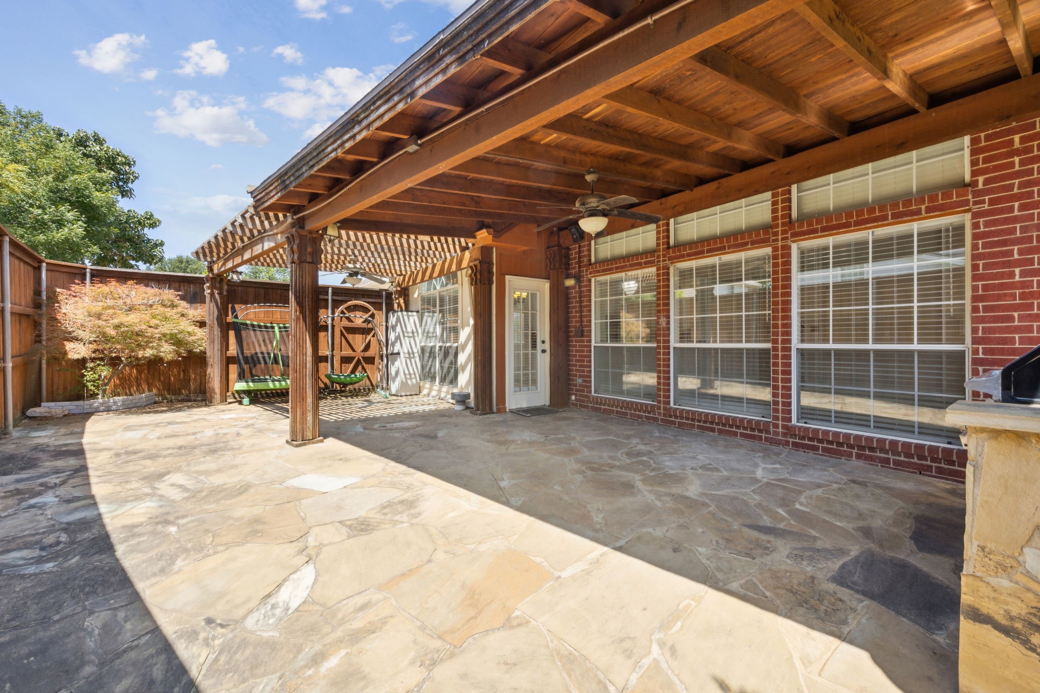 7300 Hobart Circle