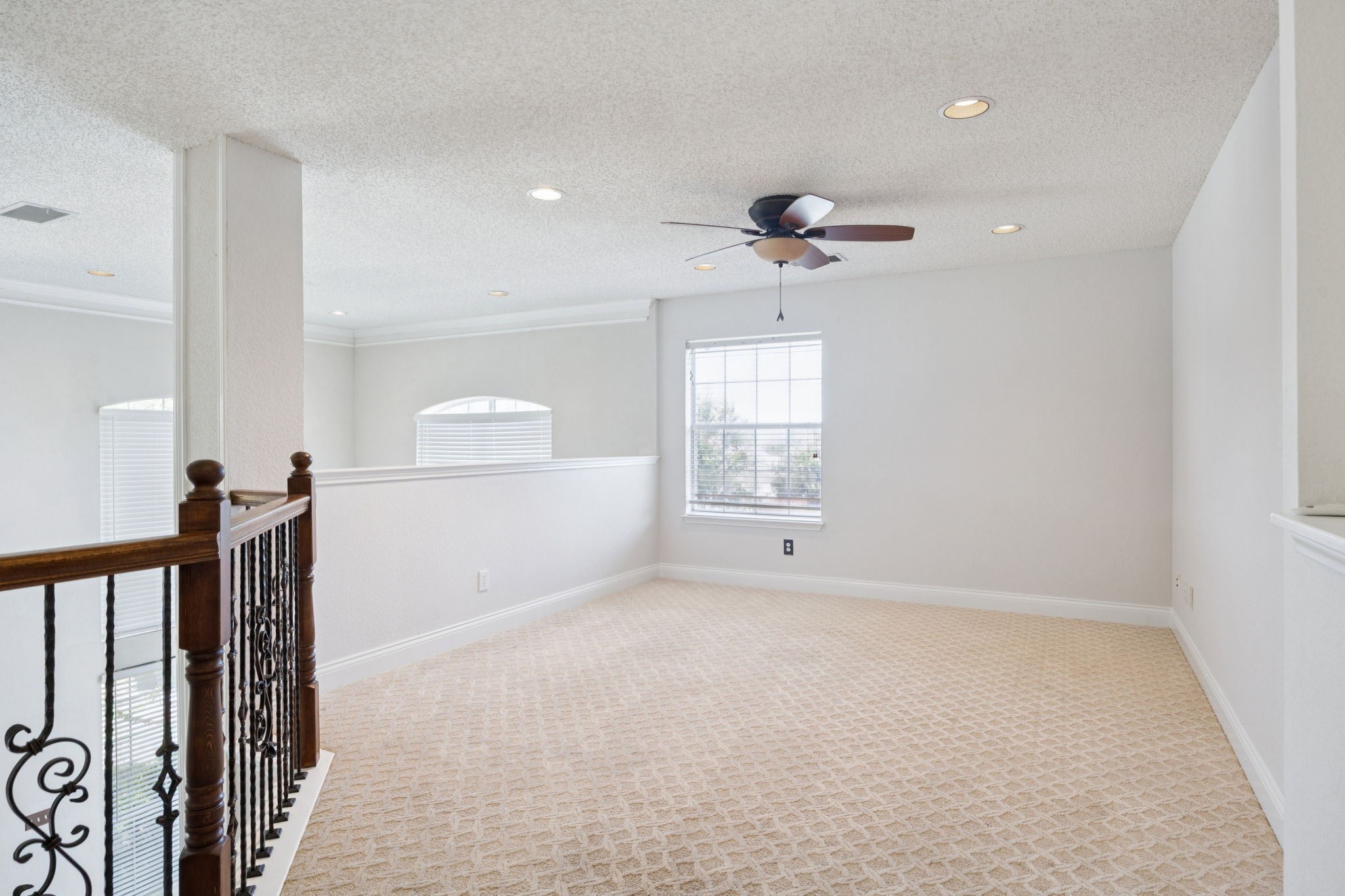 7300 Hobart Circle