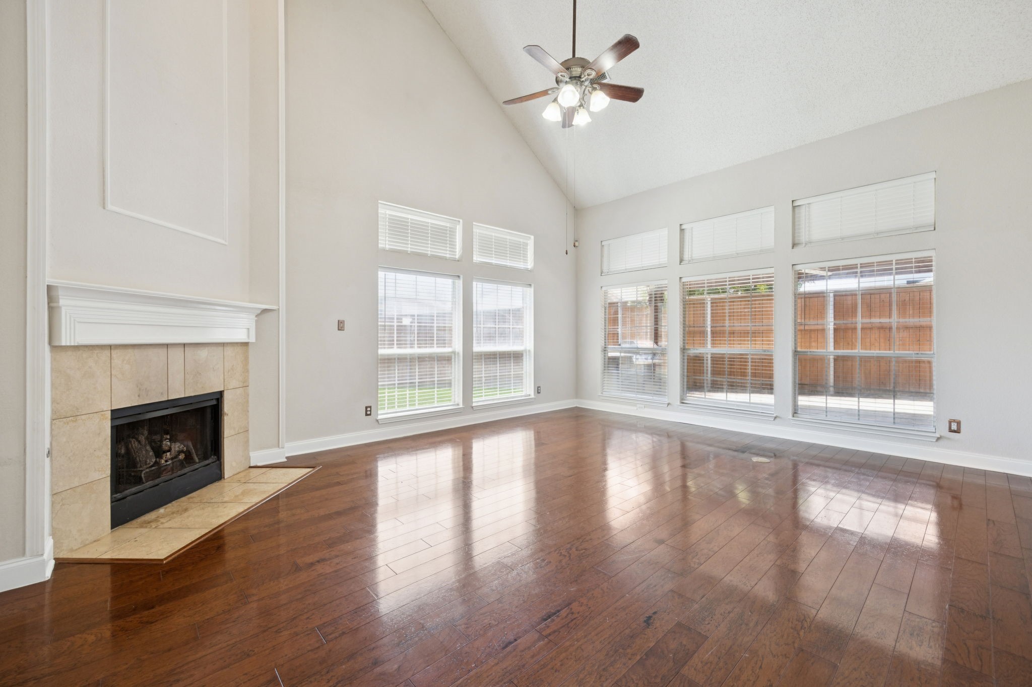 7300 Hobart Circle