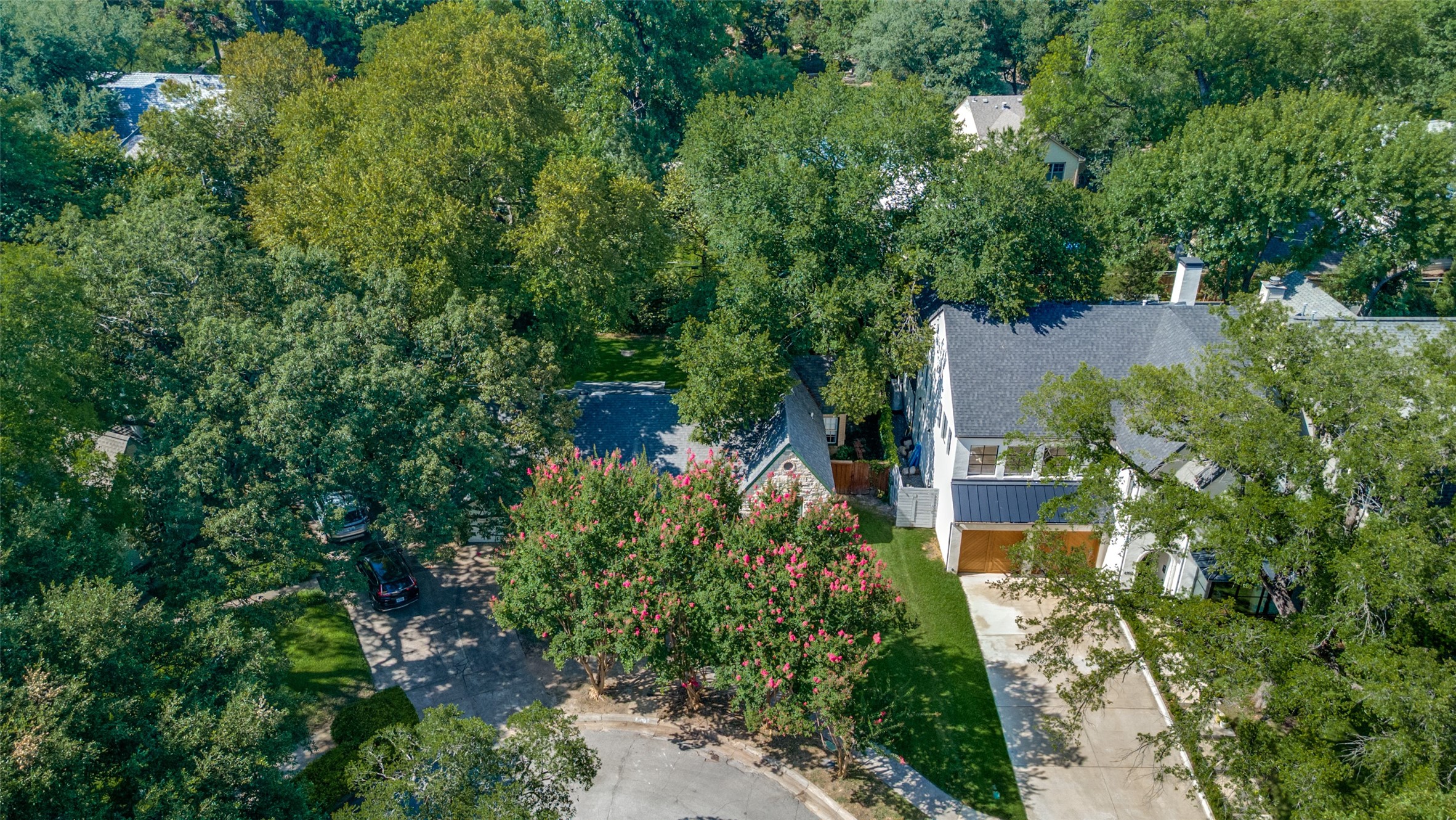 6903 Pasadena Avenue