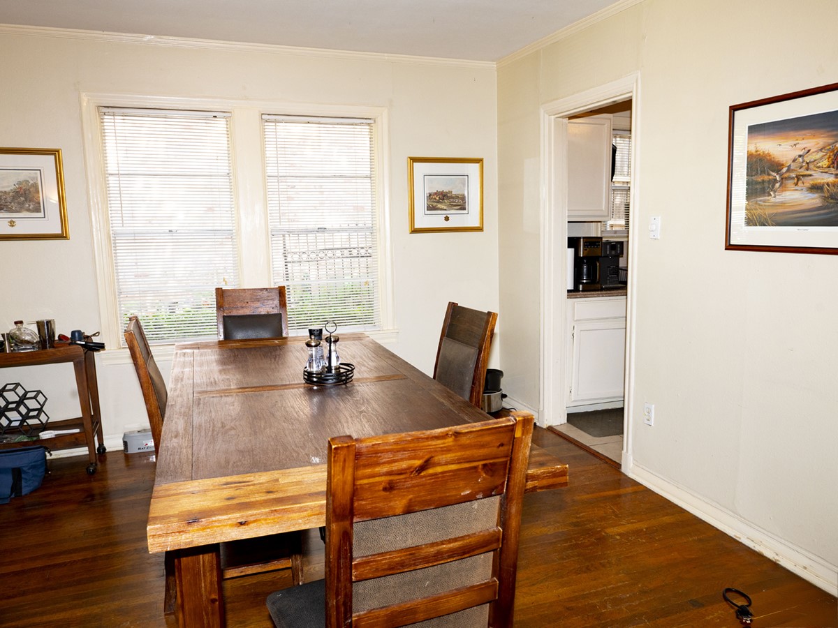 6250 Palo Pinto Avenue