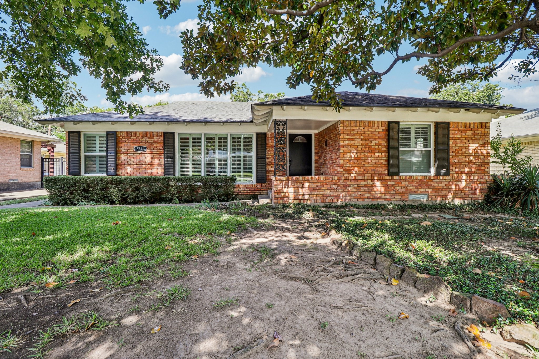 6711 Vada Drive