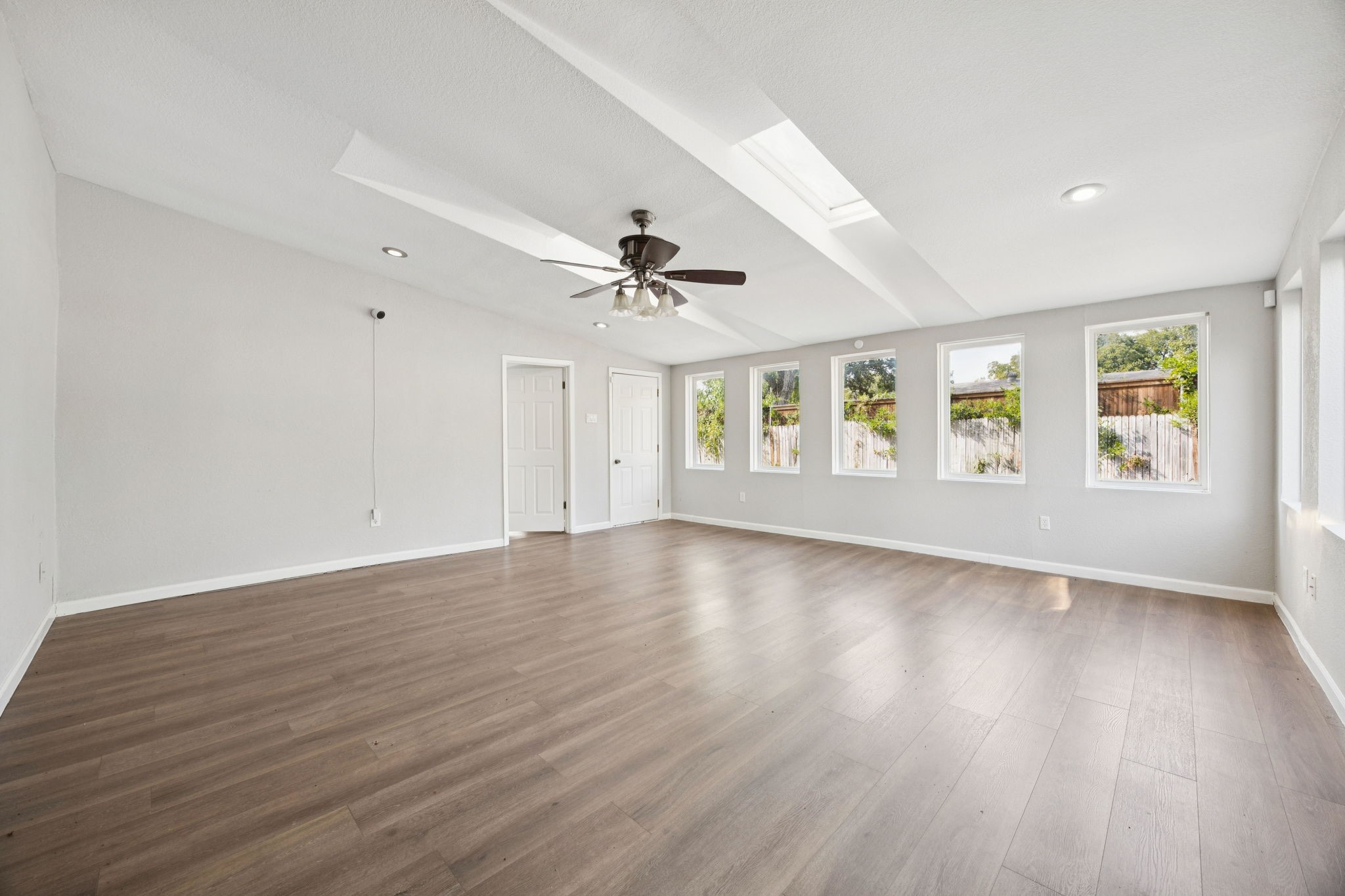 2801 Clearbrook Drive