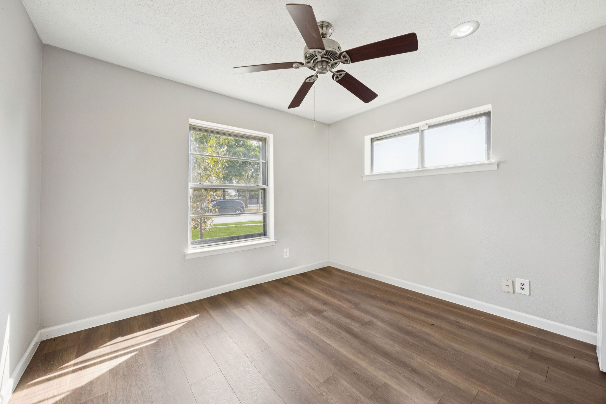 2801 Clearbrook Drive