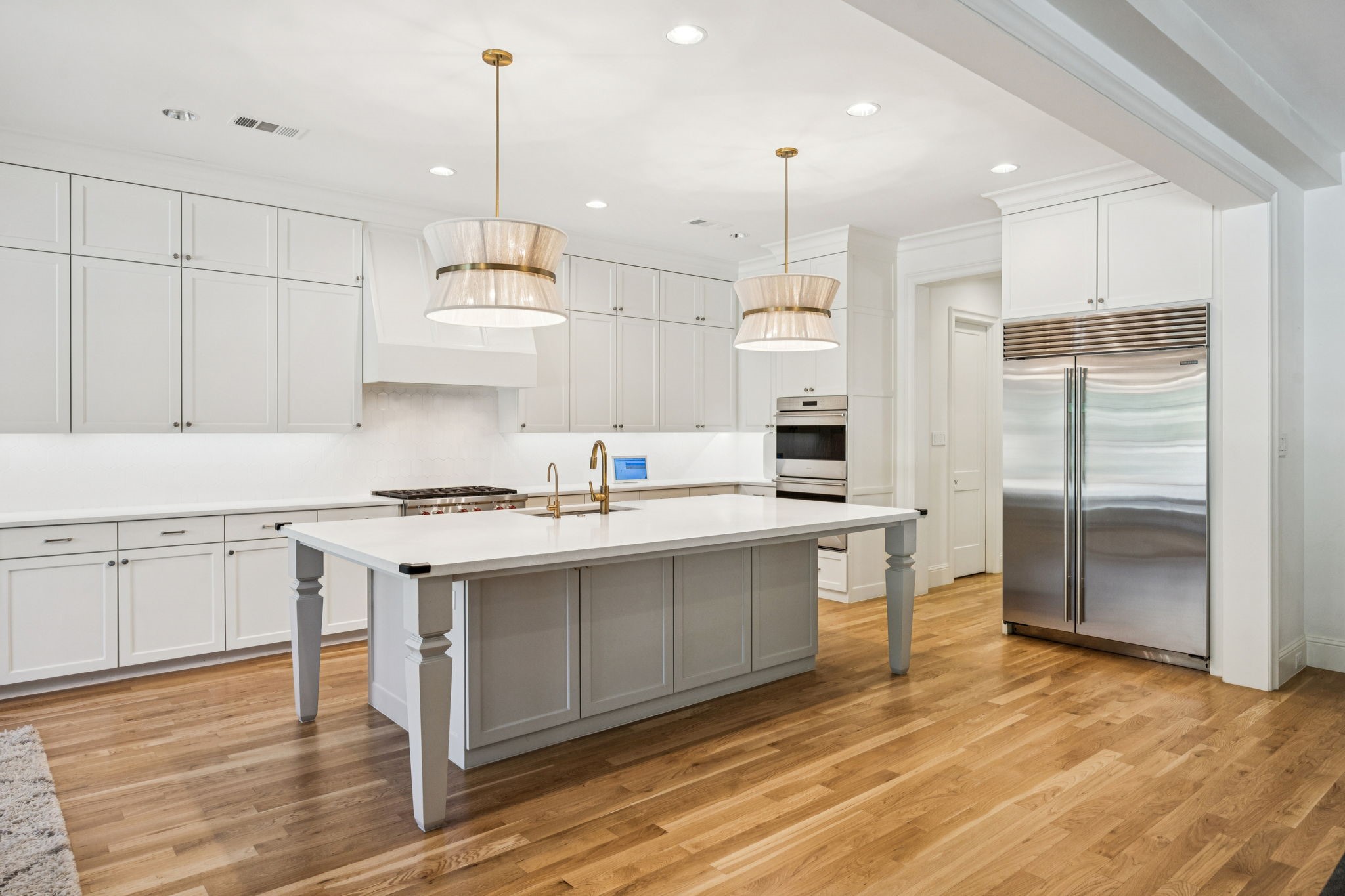 6815 Stichter Avenue