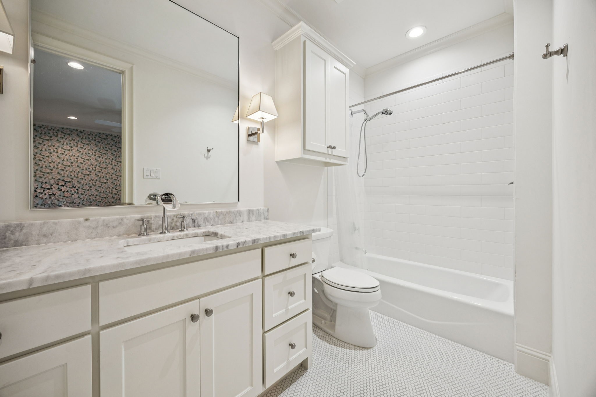 6815 Stichter Avenue