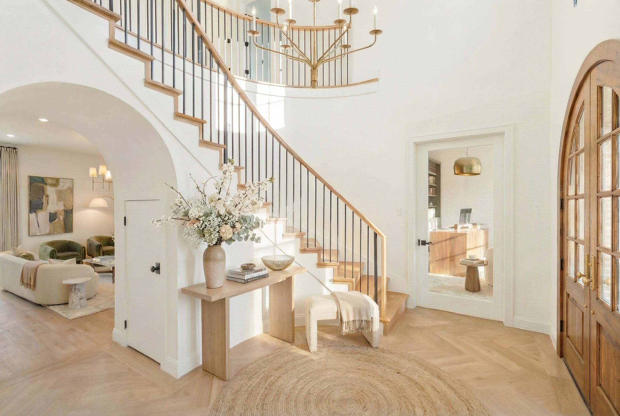 6462 Woodcrest Lane