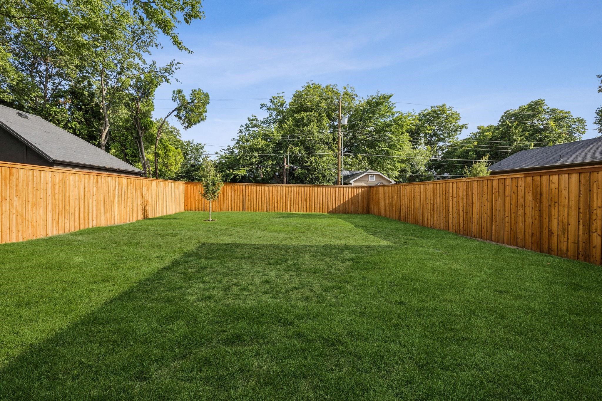 6244 Richmond Avenue