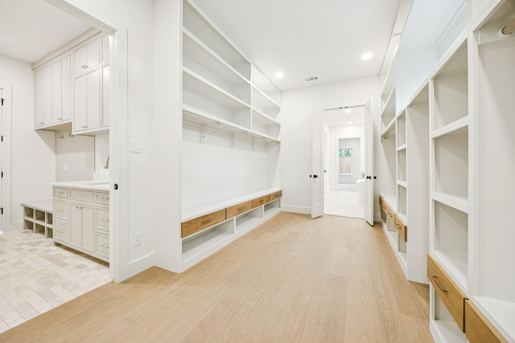 6222 Anita Street