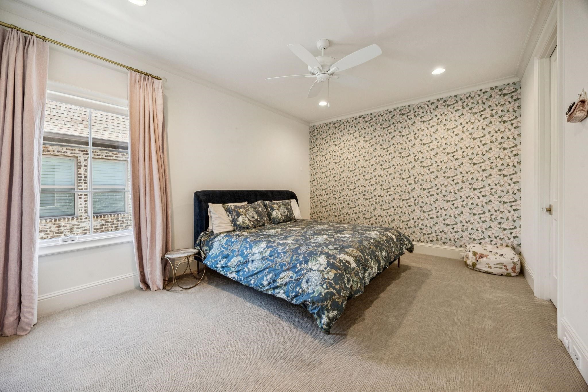 6815 Stichter Avenue