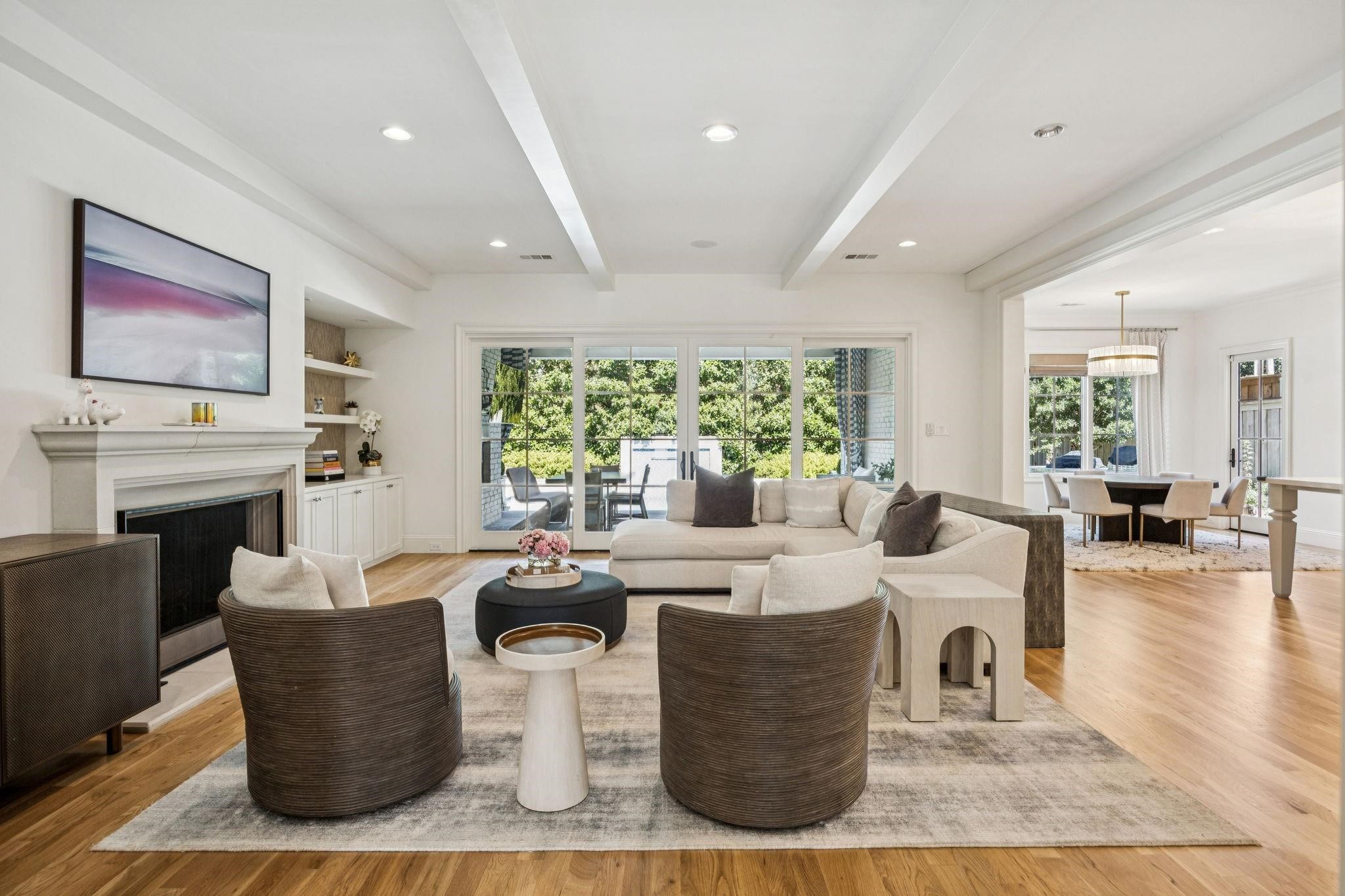 6815 Stichter Avenue