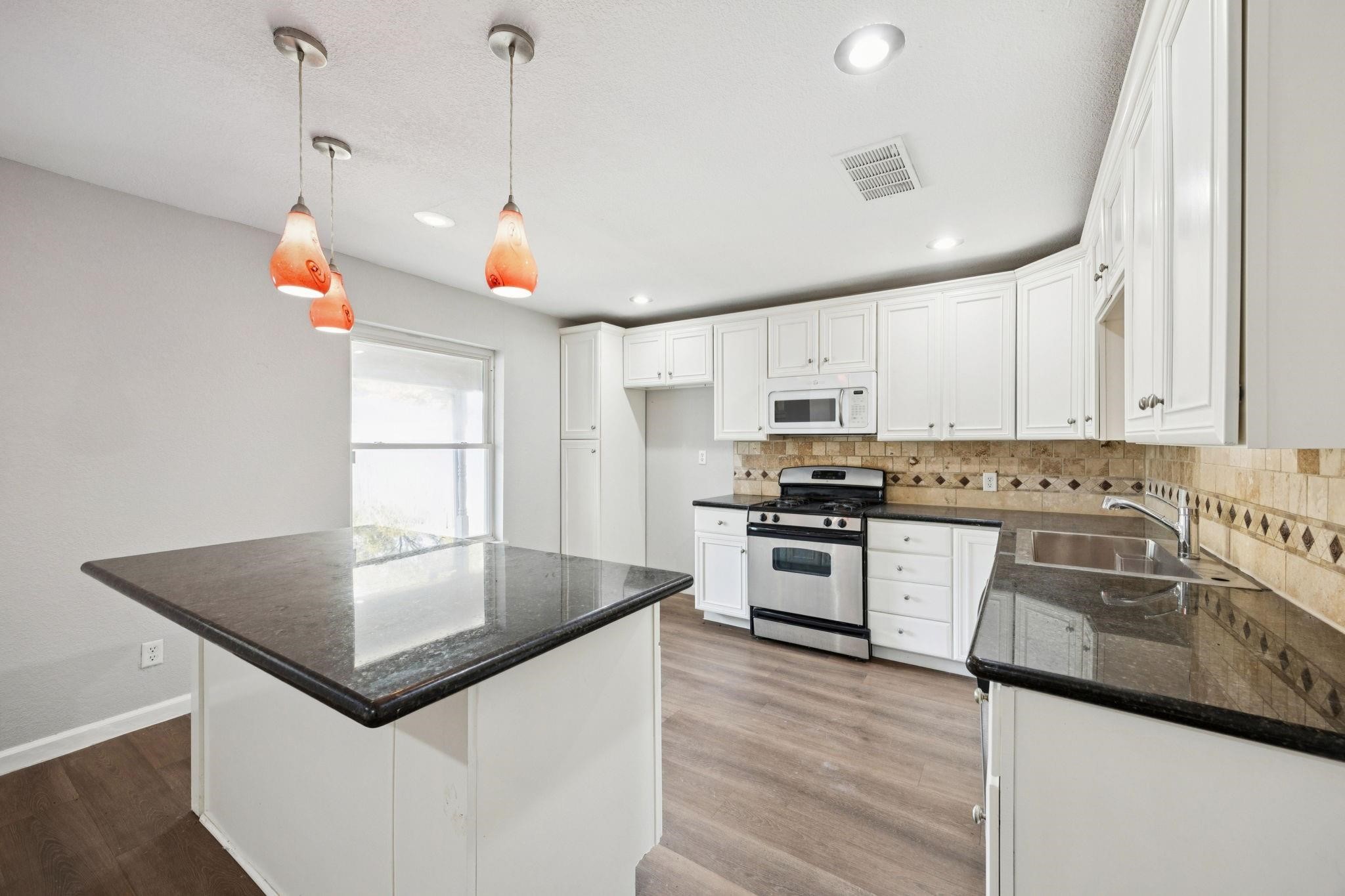 2801 Clearbrook Drive