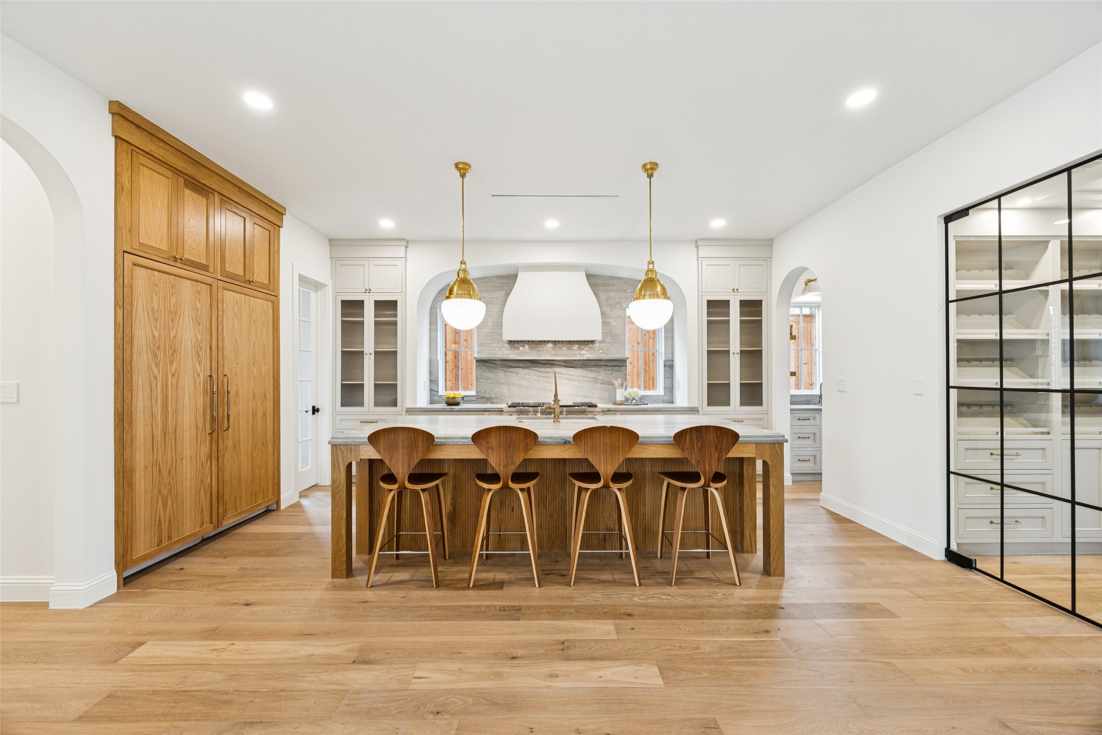 6860 Southridge Drive