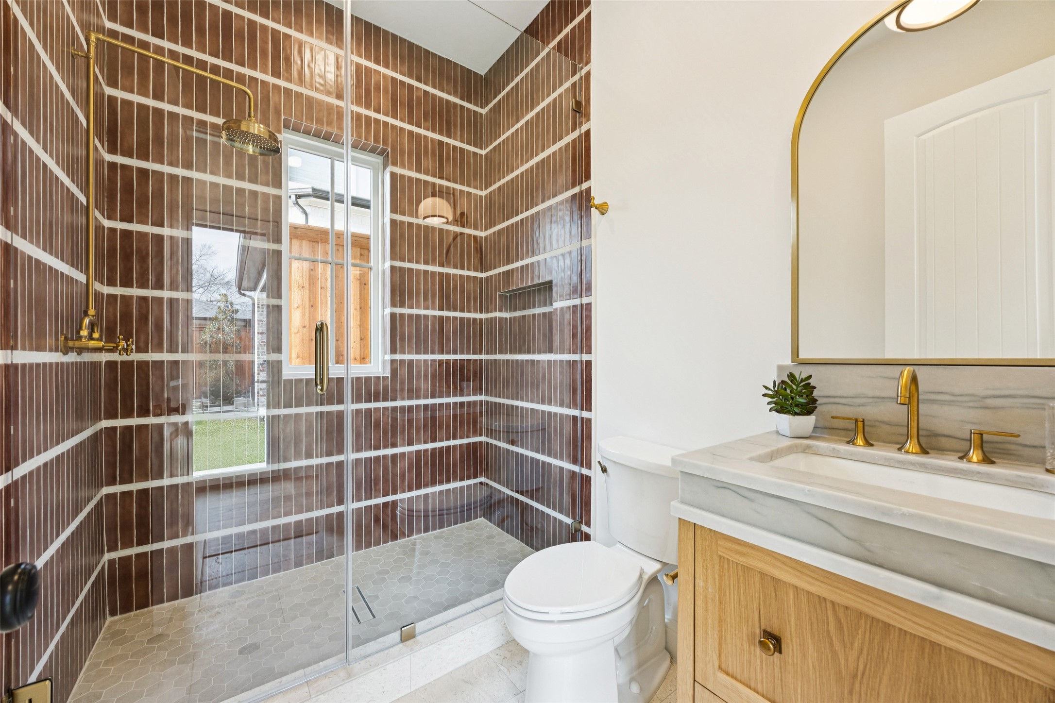 6860 Southridge Drive