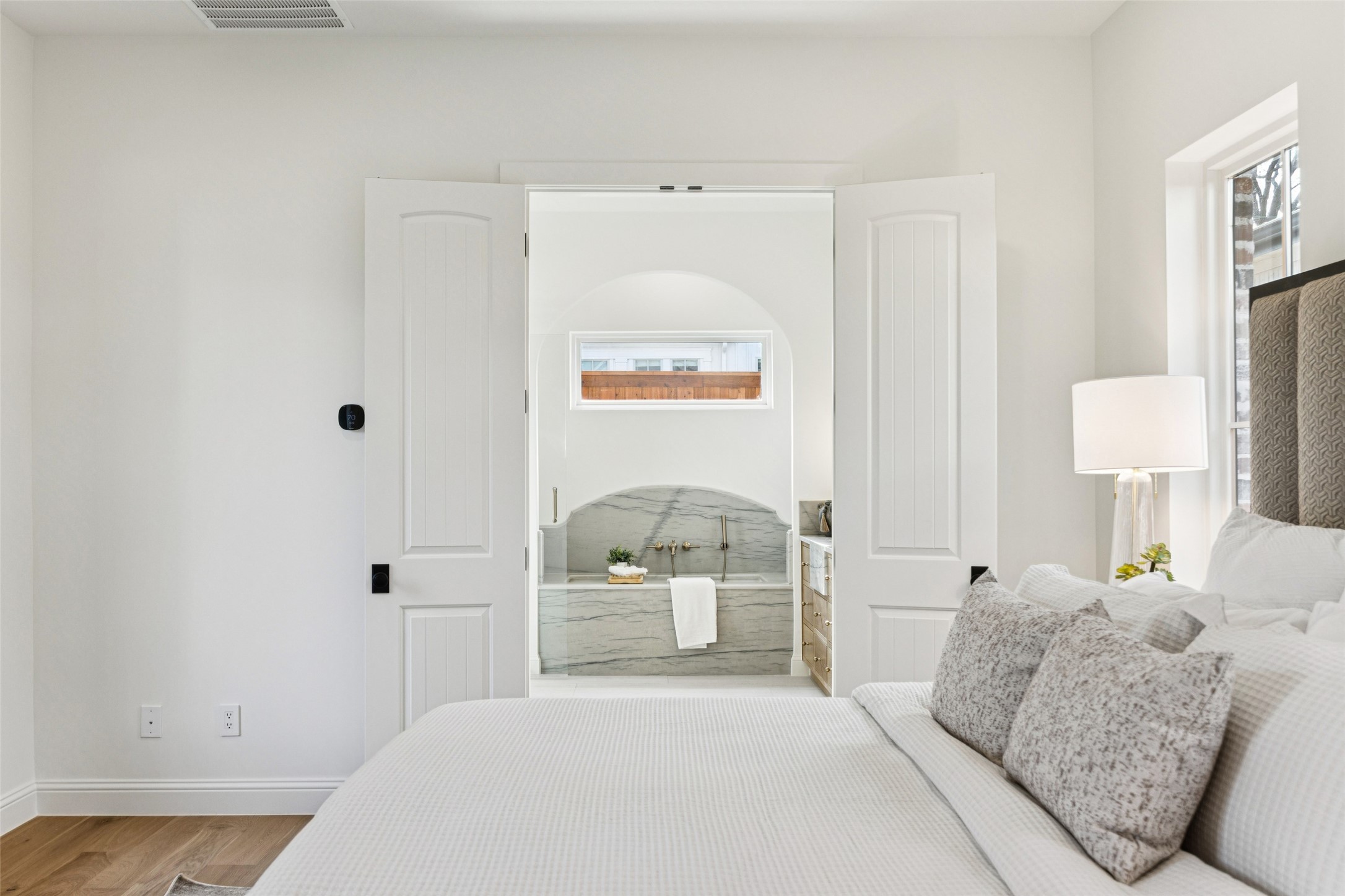 6860 Southridge Drive