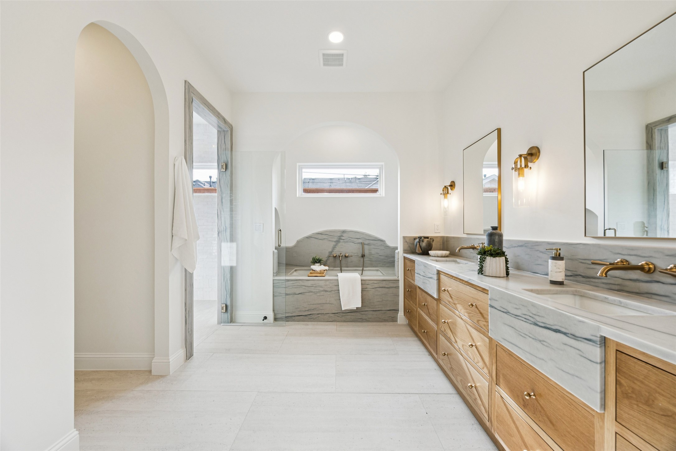 6860 Southridge Drive