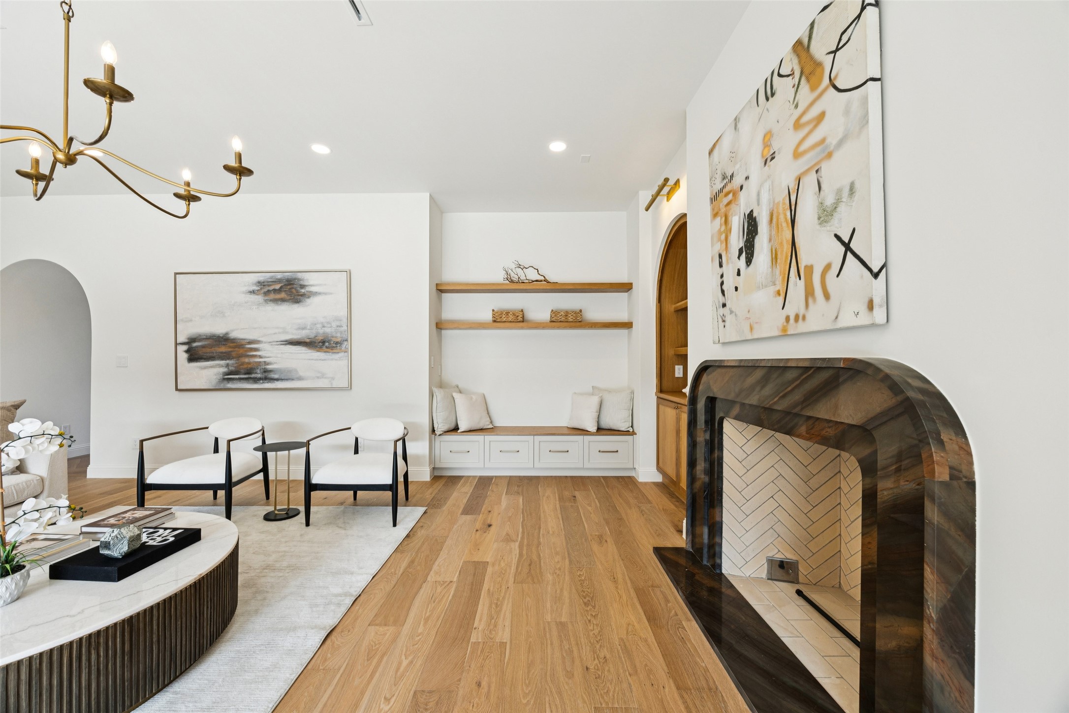 6860 Southridge Drive