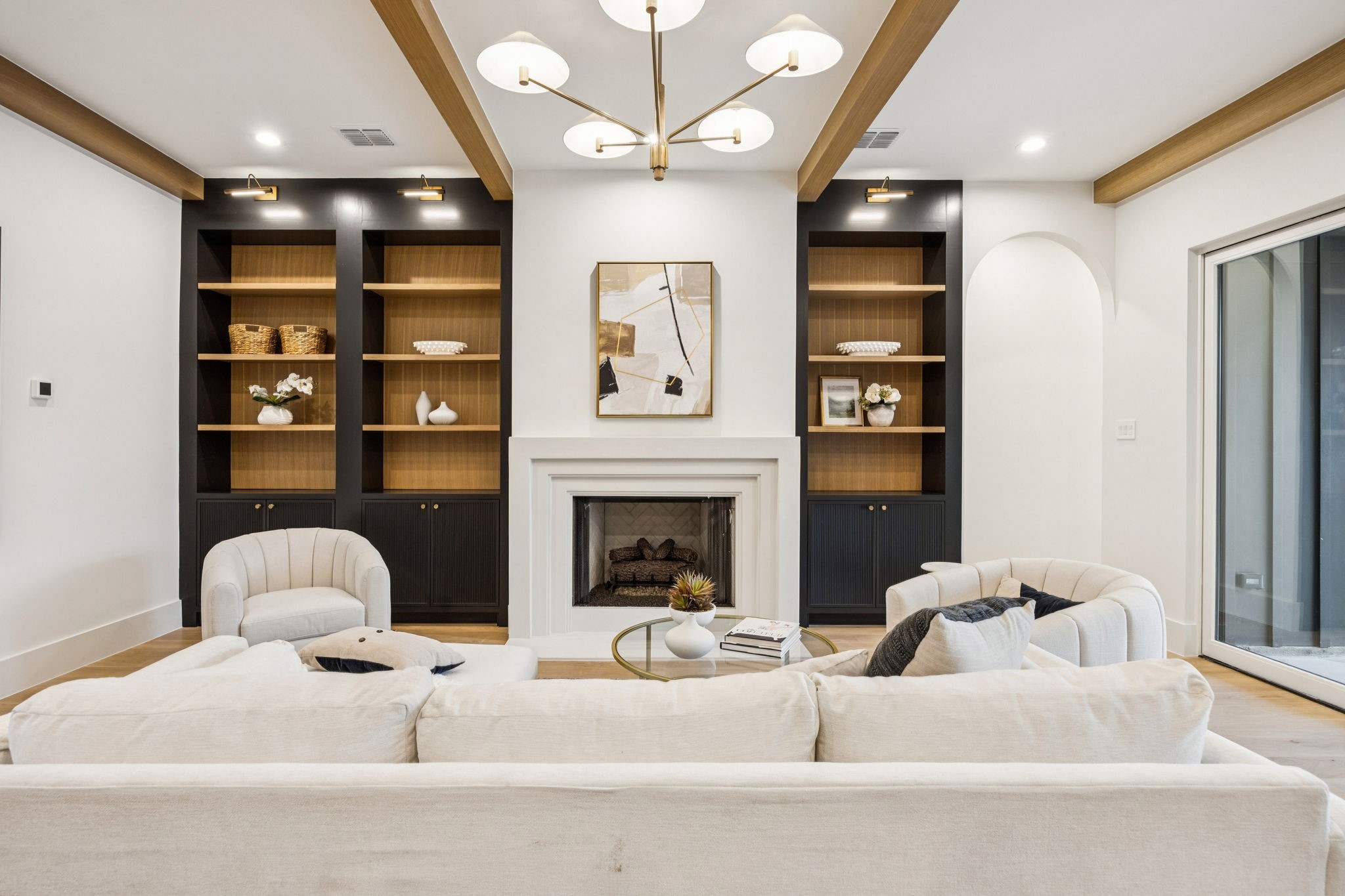 8811 Daytonia Avenue